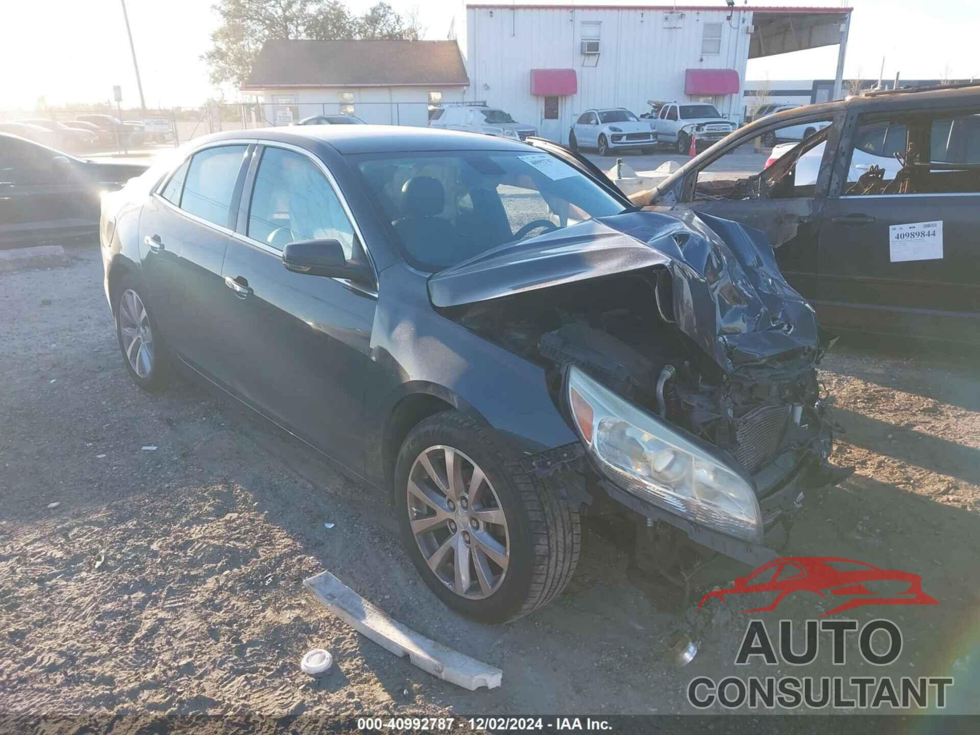 CHEVROLET MALIBU 2015 - 1G11F5SL8FF121512