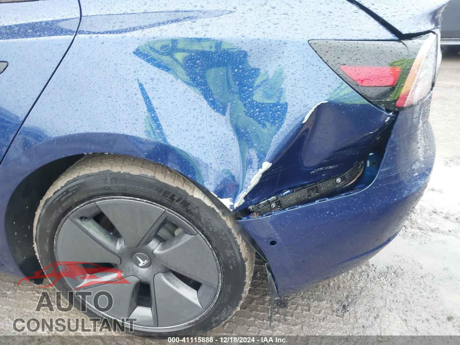 TESLA MODEL 3 2022 - 5YJ3E1EA8NF189964