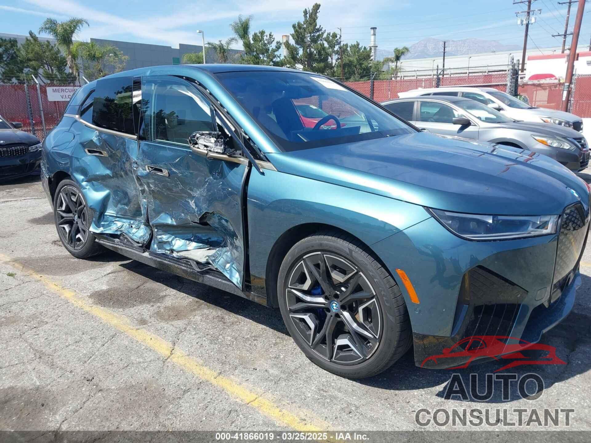 BMW IX 2022 - WB523CF09NCK59676