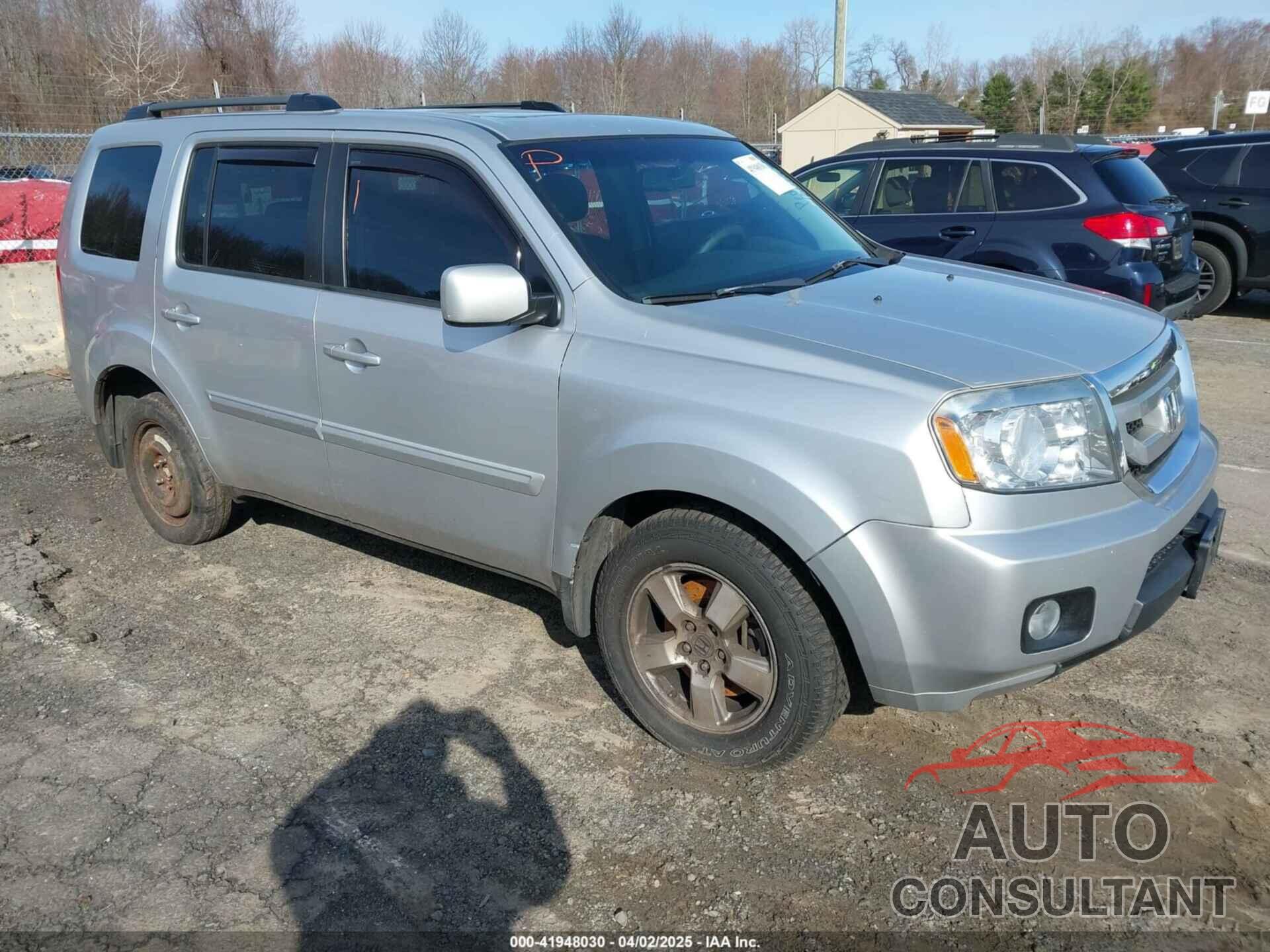 HONDA PILOT 2011 - 5FNYF4H52BB005343