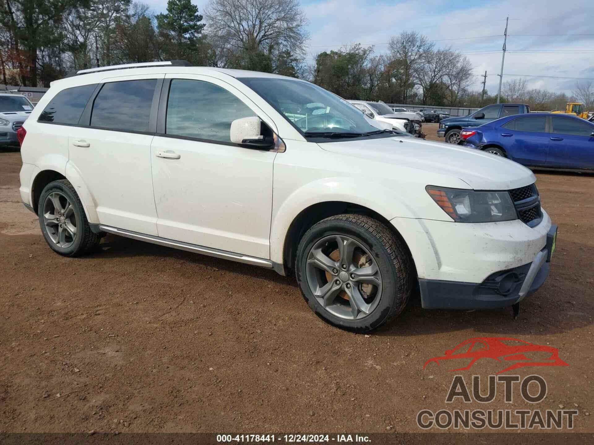 DODGE JOURNEY 2017 - 3C4PDCGGXHT566687