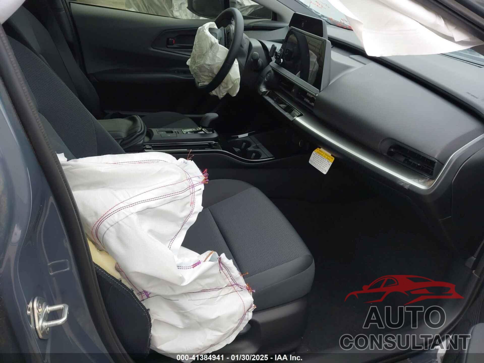 TOYOTA PRIUS 2024 - JTDACAAU9R3039099