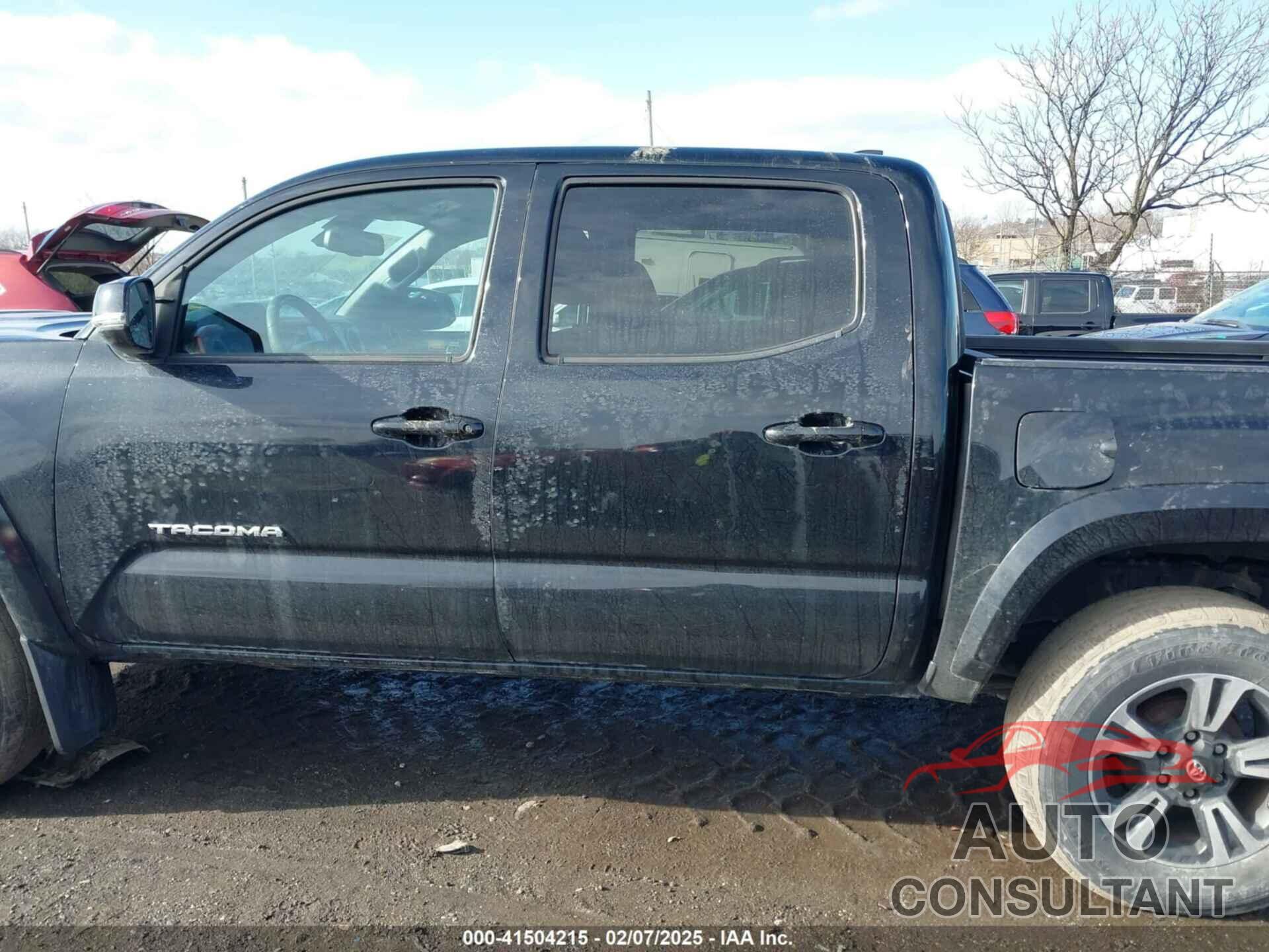 TOYOTA TACOMA 2019 - 3TMCZ5ANXKM200572