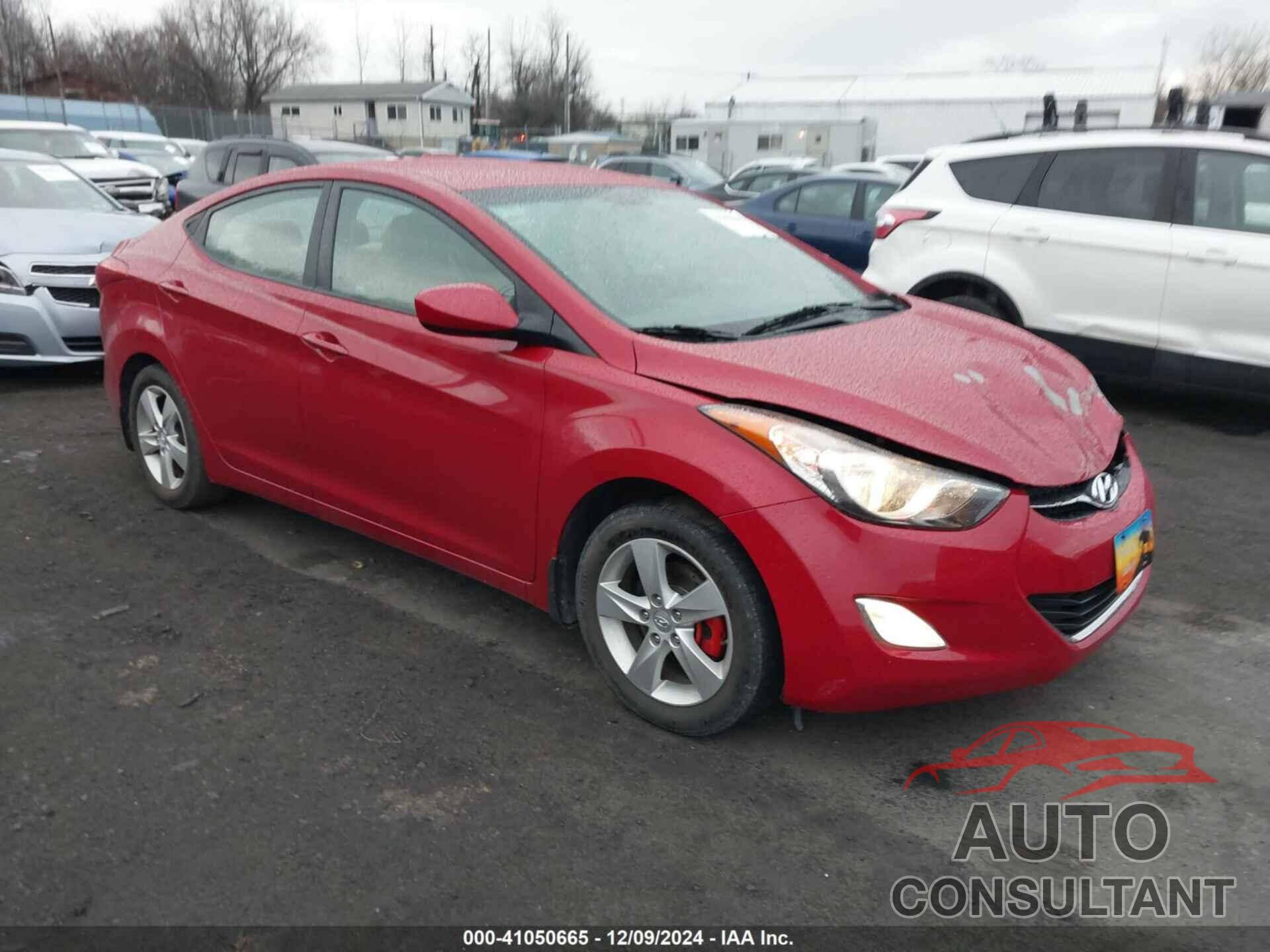 HYUNDAI ELANTRA 2013 - KMHDH4AE8DU966702