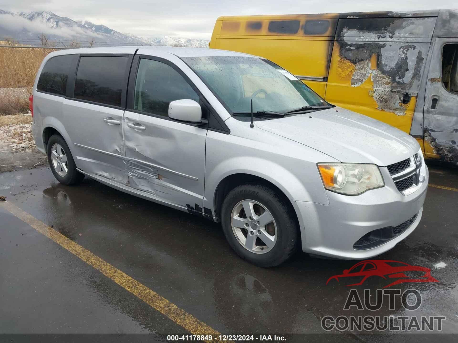 DODGE GRAND CARAVAN 2011 - 2D4RN3DG4BR672320