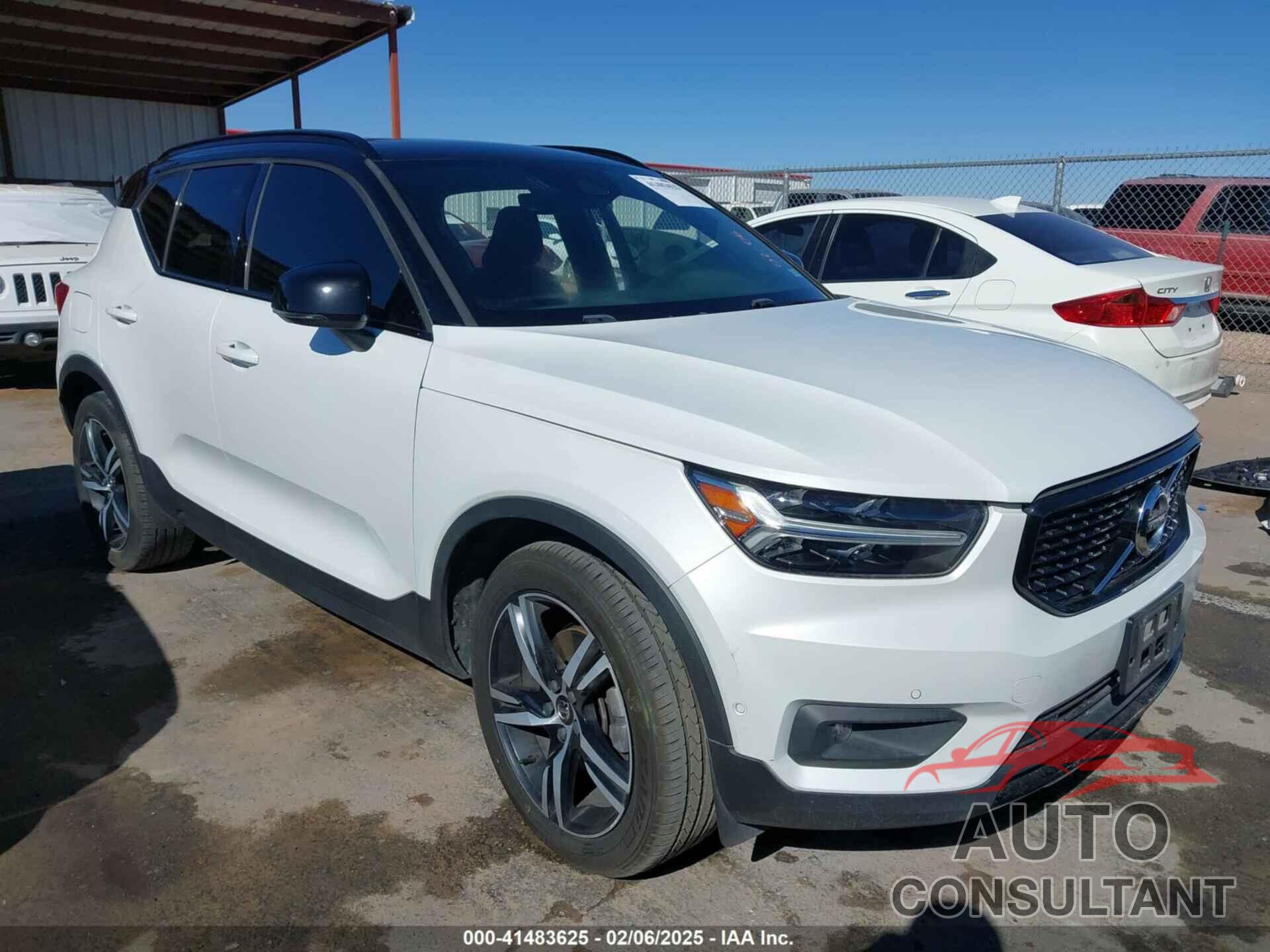 VOLVO XC40 2019 - YV4162UM3K2067773