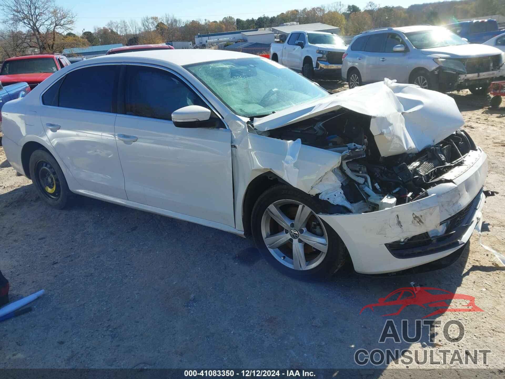 VOLKSWAGEN PASSAT 2015 - 1VWAS7A34FC113342