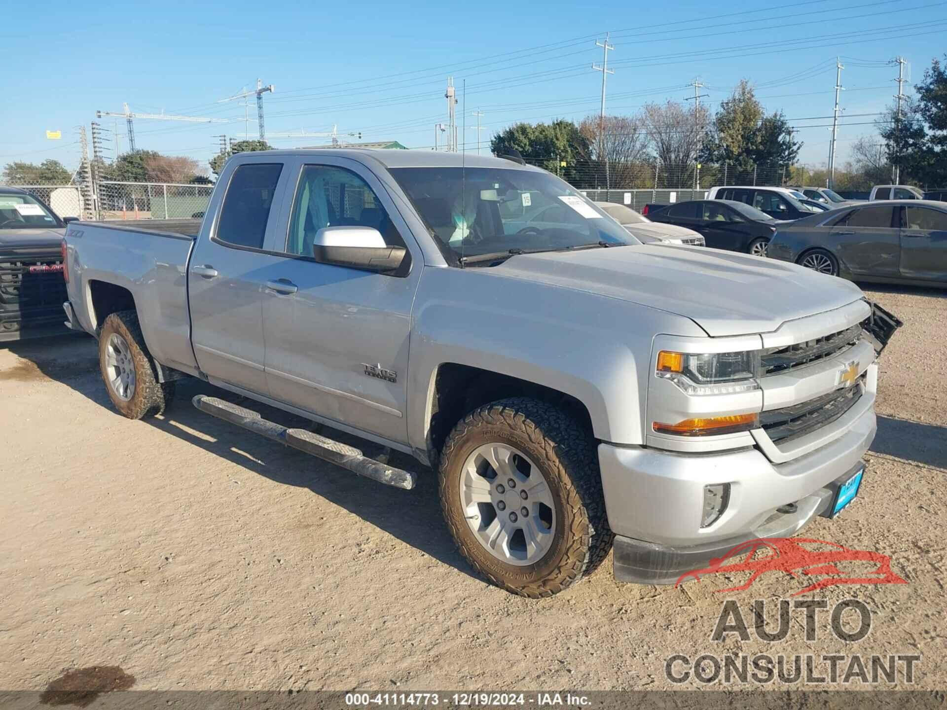 CHEVROLET SILVERADO 1500 2018 - 1GCVKREC1JZ343680