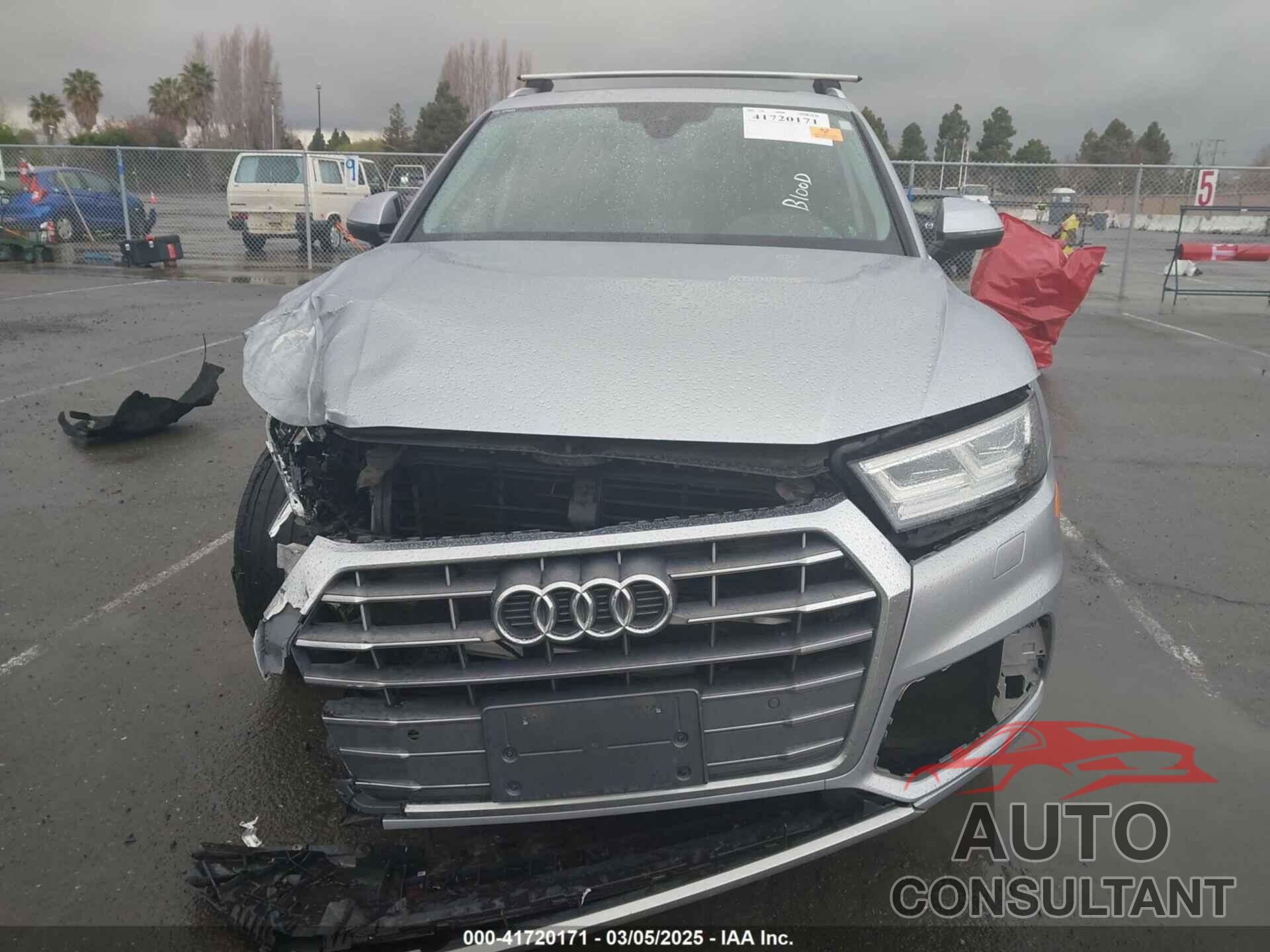 AUDI Q5 2018 - WA1BNAFY3J2044961