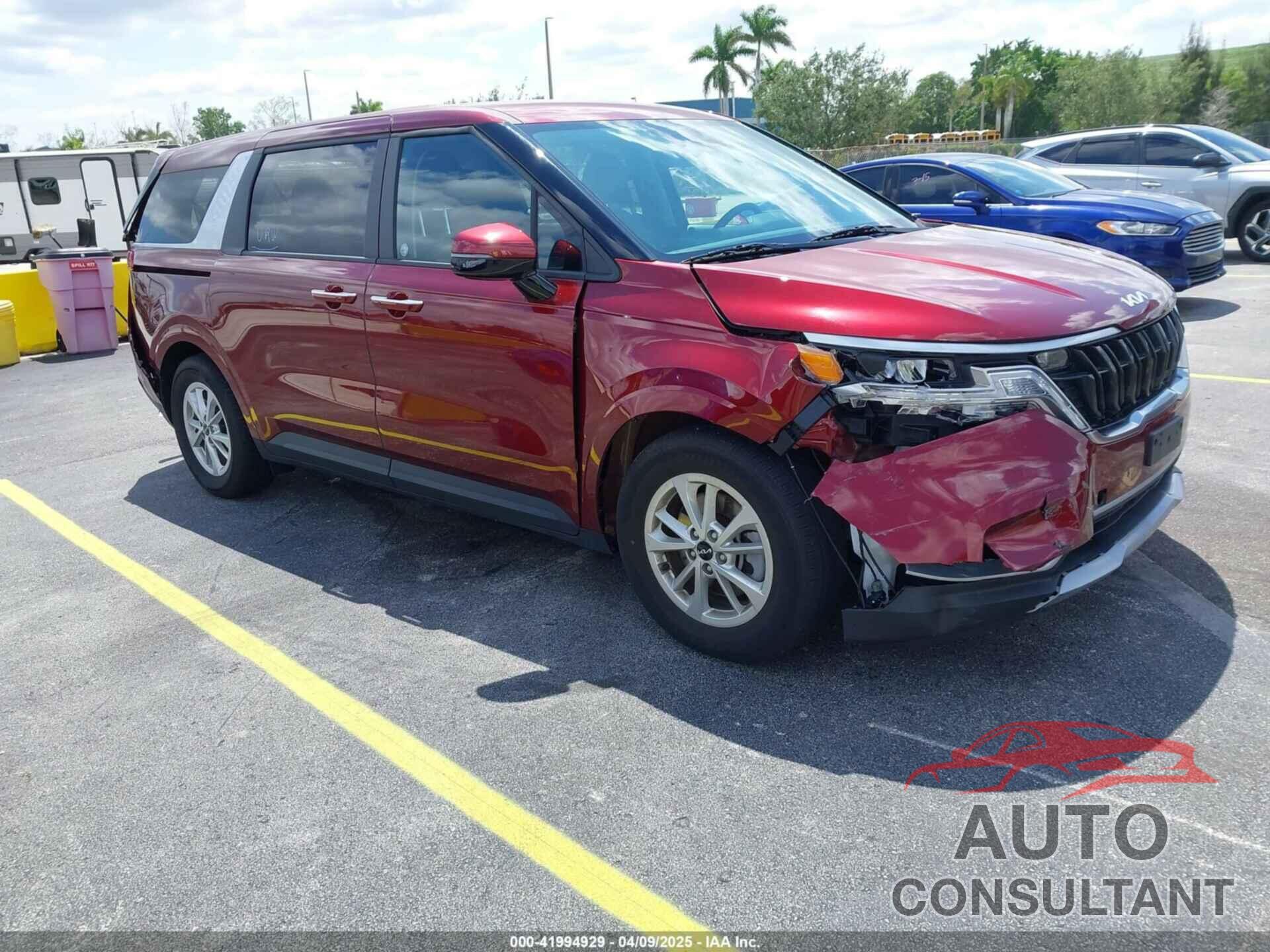 KIA CARNIVAL MPV 2024 - KNDNB4H31R6434878