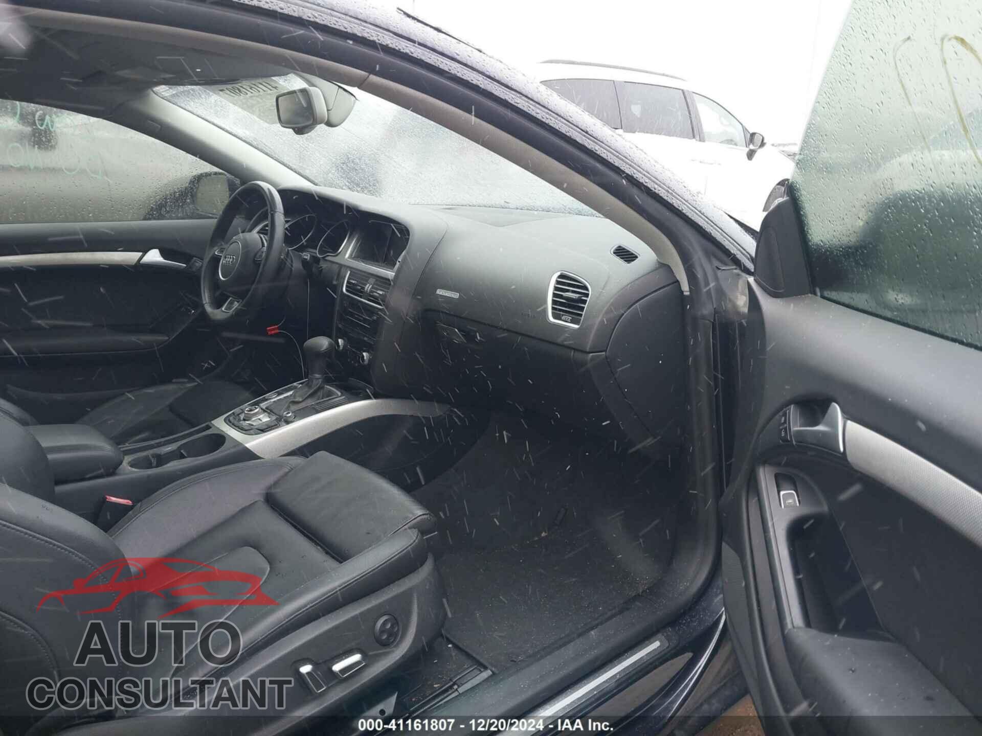 AUDI A5 2014 - WAULFAFR9EA060512