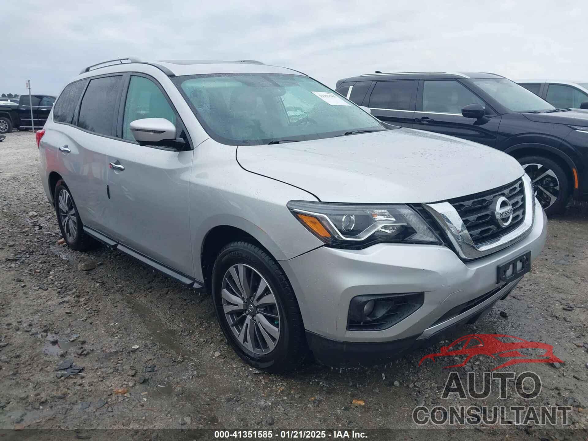 NISSAN PATHFINDER 2017 - 5N1DR2MN5HC645208