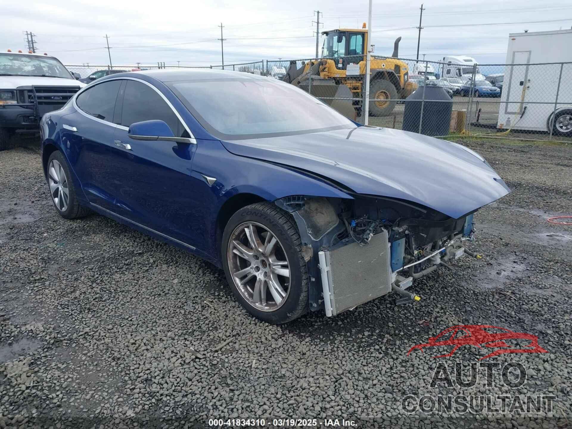 TESLA MODEL S 2017 - 5YJSA1E25HF184502