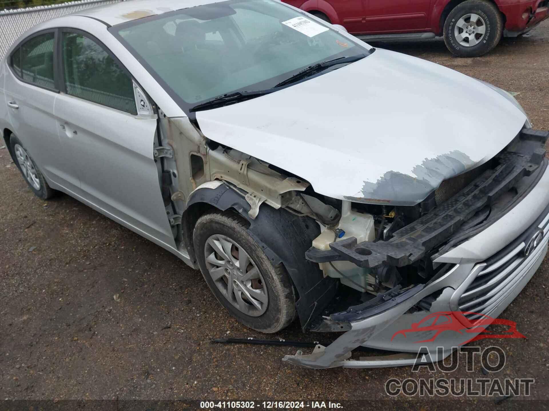 HYUNDAI ELANTRA 2018 - 5NPD74LF5JH222333
