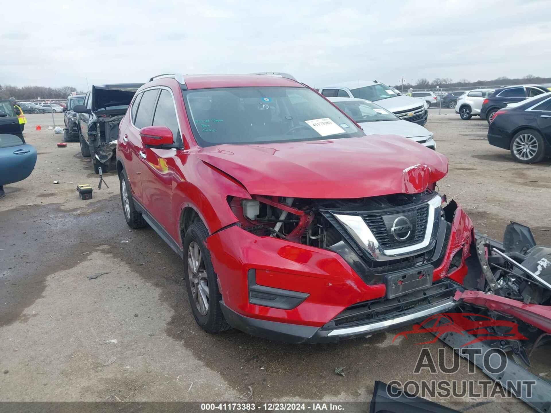 NISSAN ROGUE 2017 - JN8AT2MV0HW271909