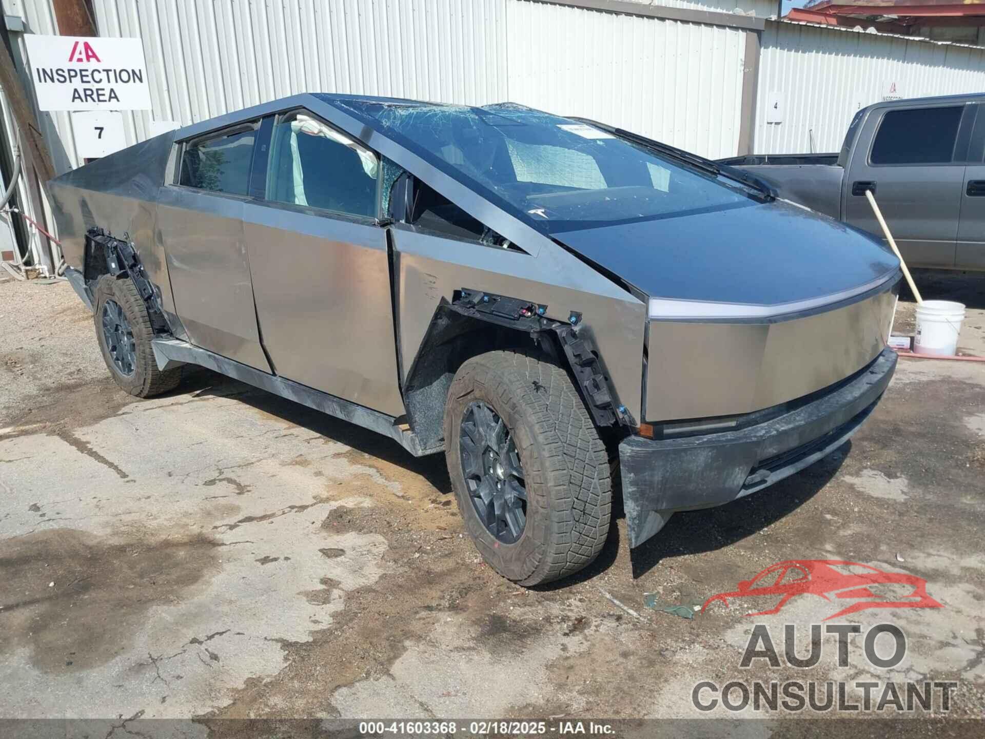TESLA CYBERTRUCK 2025 - 7G2CEHED1SA061543