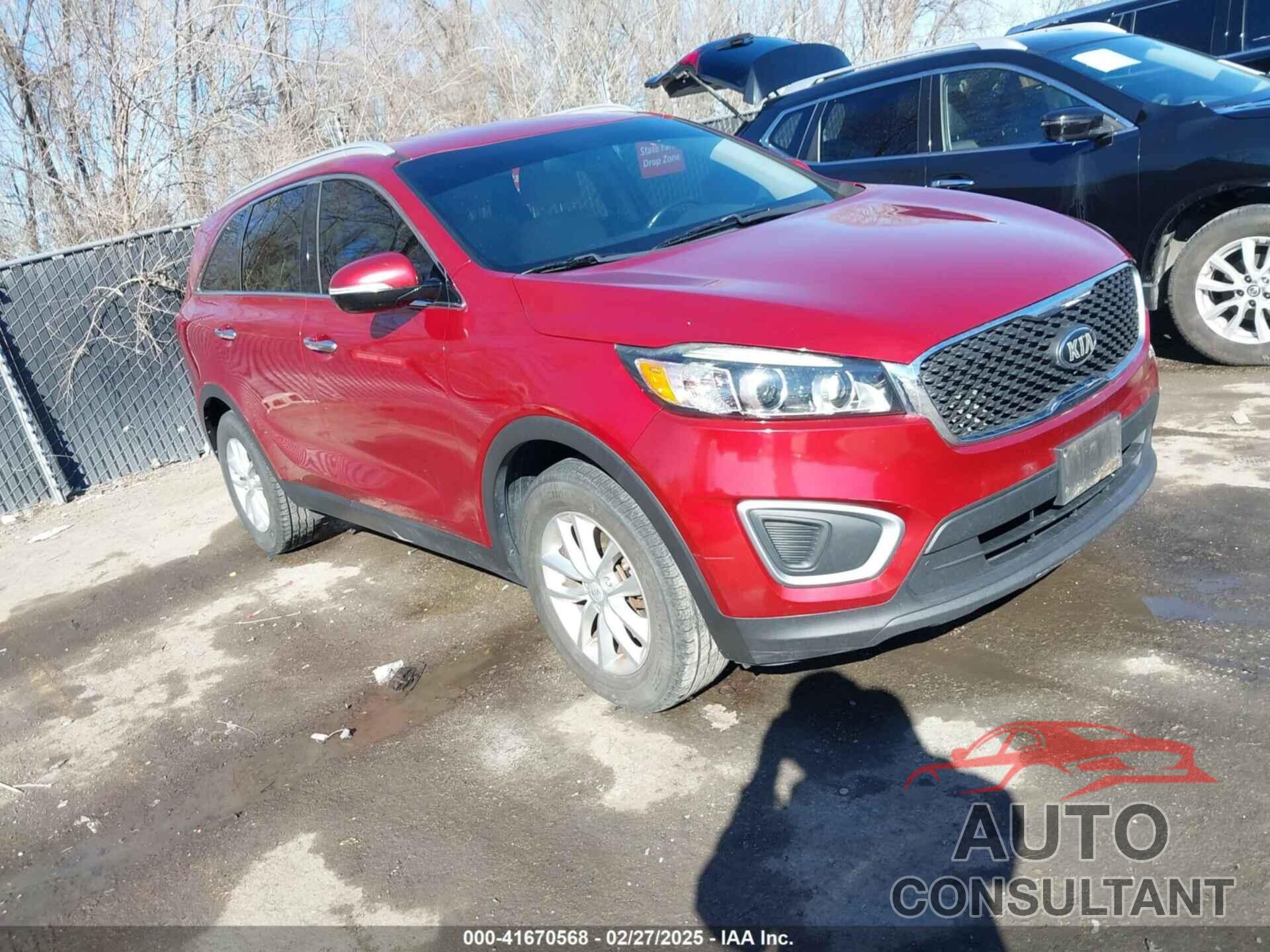 KIA SORENTO 2017 - 5XYPG4A35HG269112