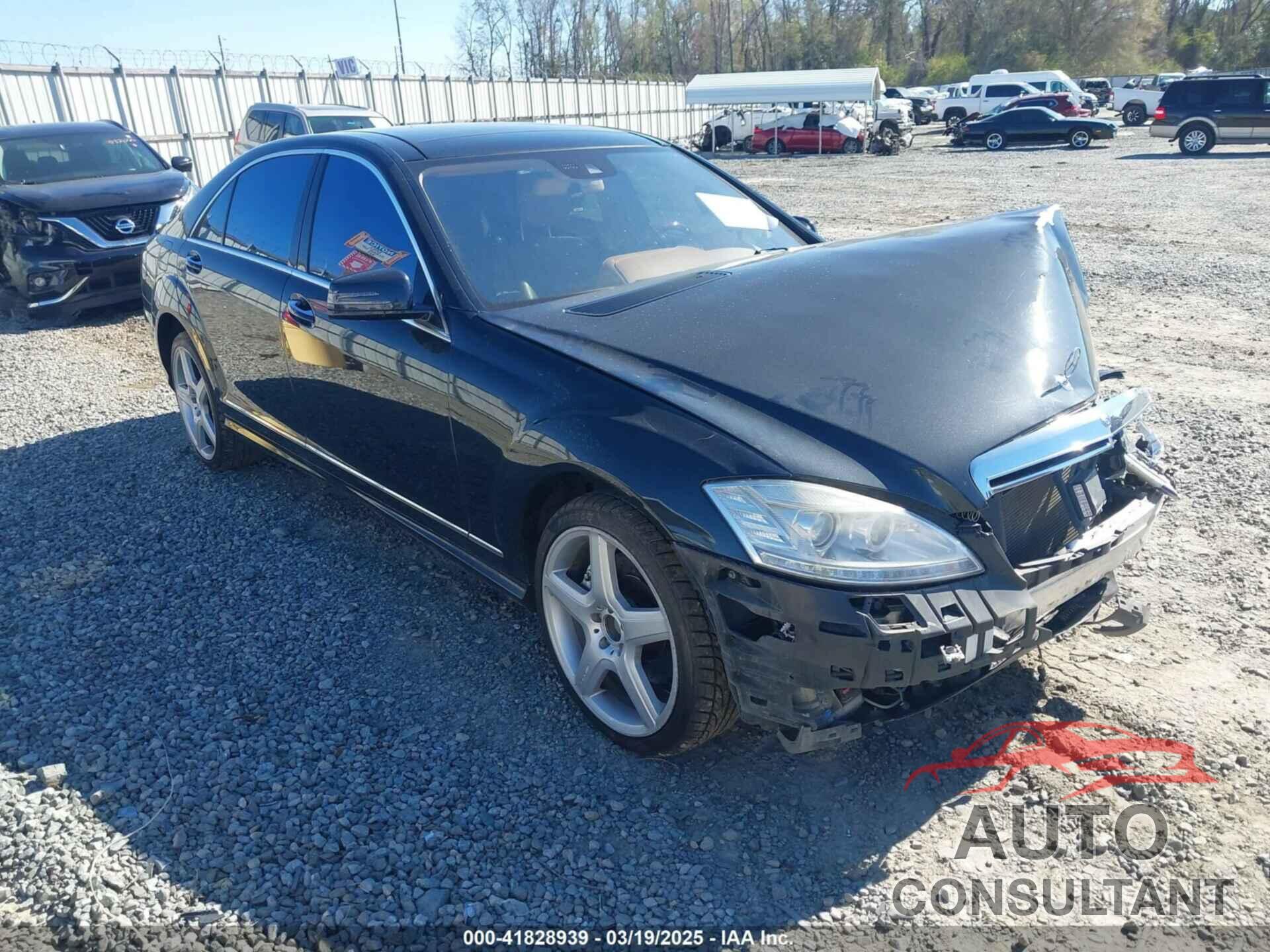 MERCEDES-BENZ S 550 2013 - WDDNG9EB5DA526856