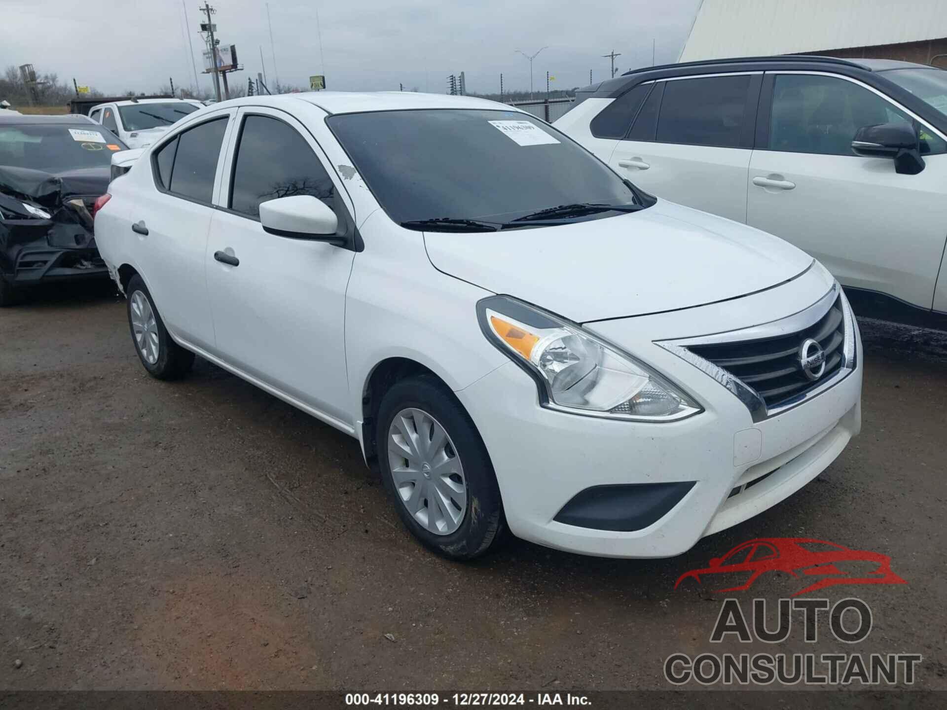 NISSAN VERSA 2018 - 3N1CN7AP7JL803043