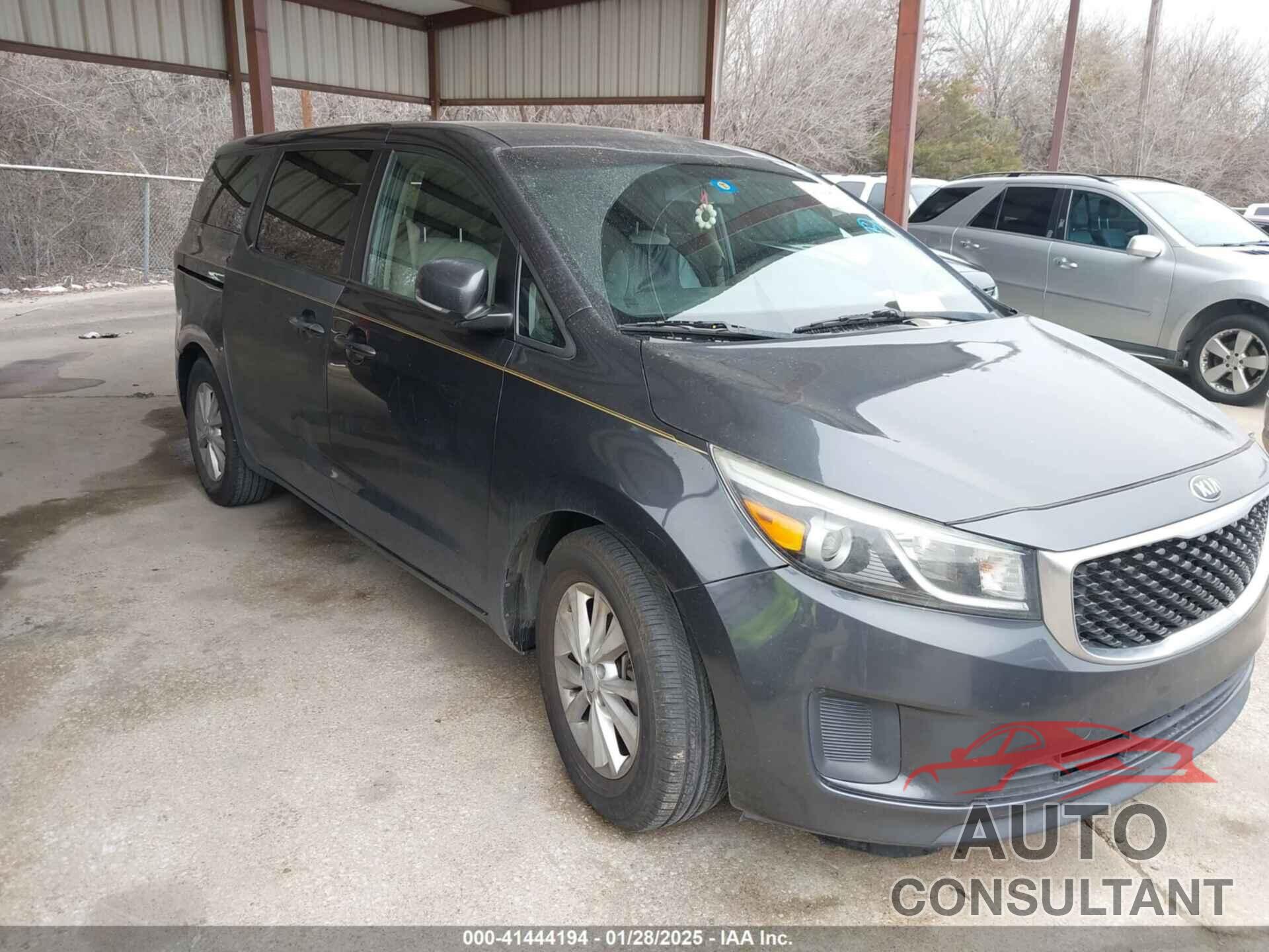 KIA SEDONA 2017 - KNDMB5C16H6225142
