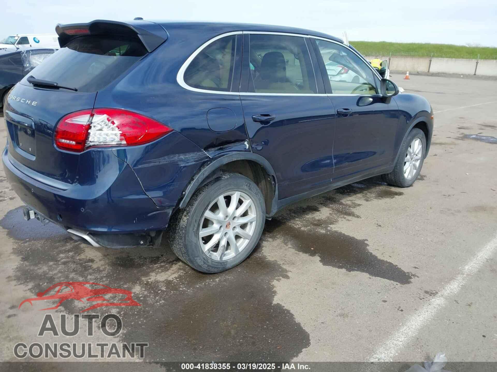 PORSCHE CAYENNE 2013 - WP1AA2A21DLA07832