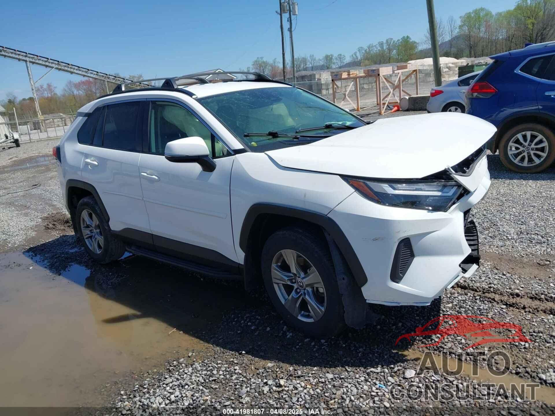TOYOTA RAV4 2023 - JTMP1RFV1PD093939