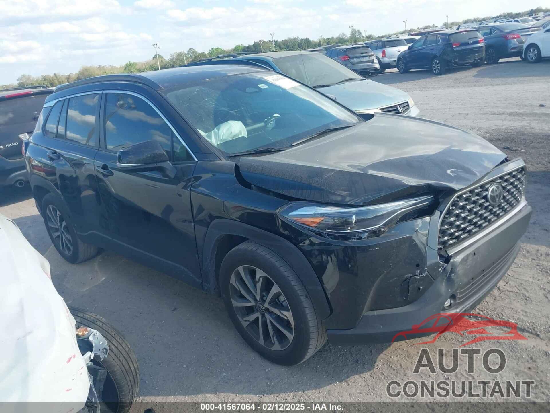 TOYOTA COROLLA CROSS 2023 - 7MUDAAAG9PV063529