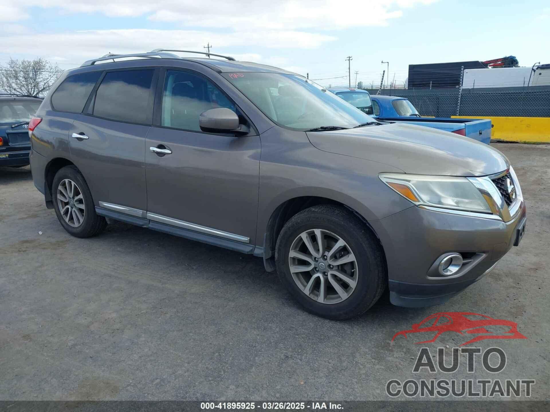 NISSAN PATHFINDER 2013 - 5N1AR2MM5DC676818