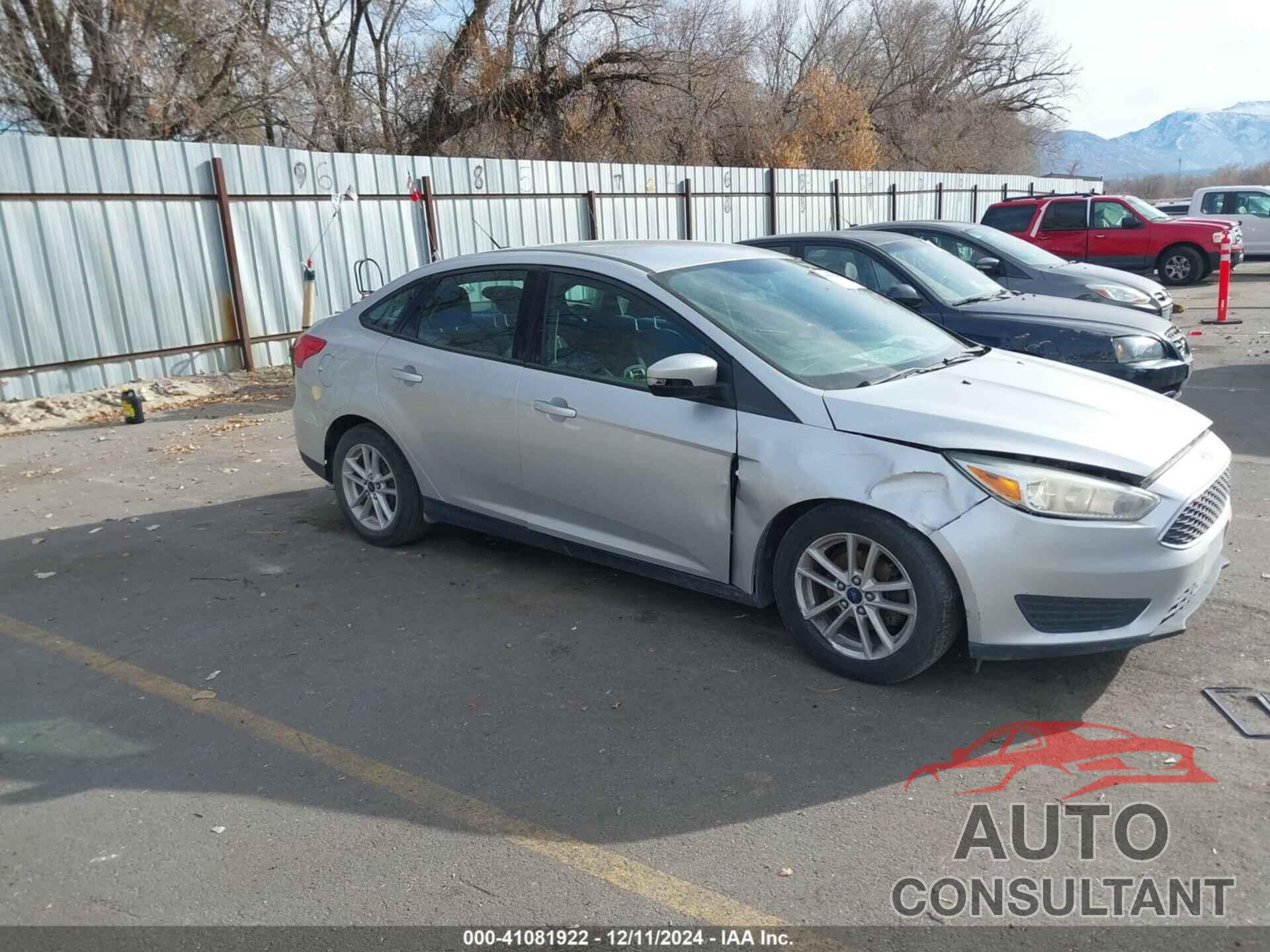 FORD FOCUS 2015 - 1FADP3F23FL319686