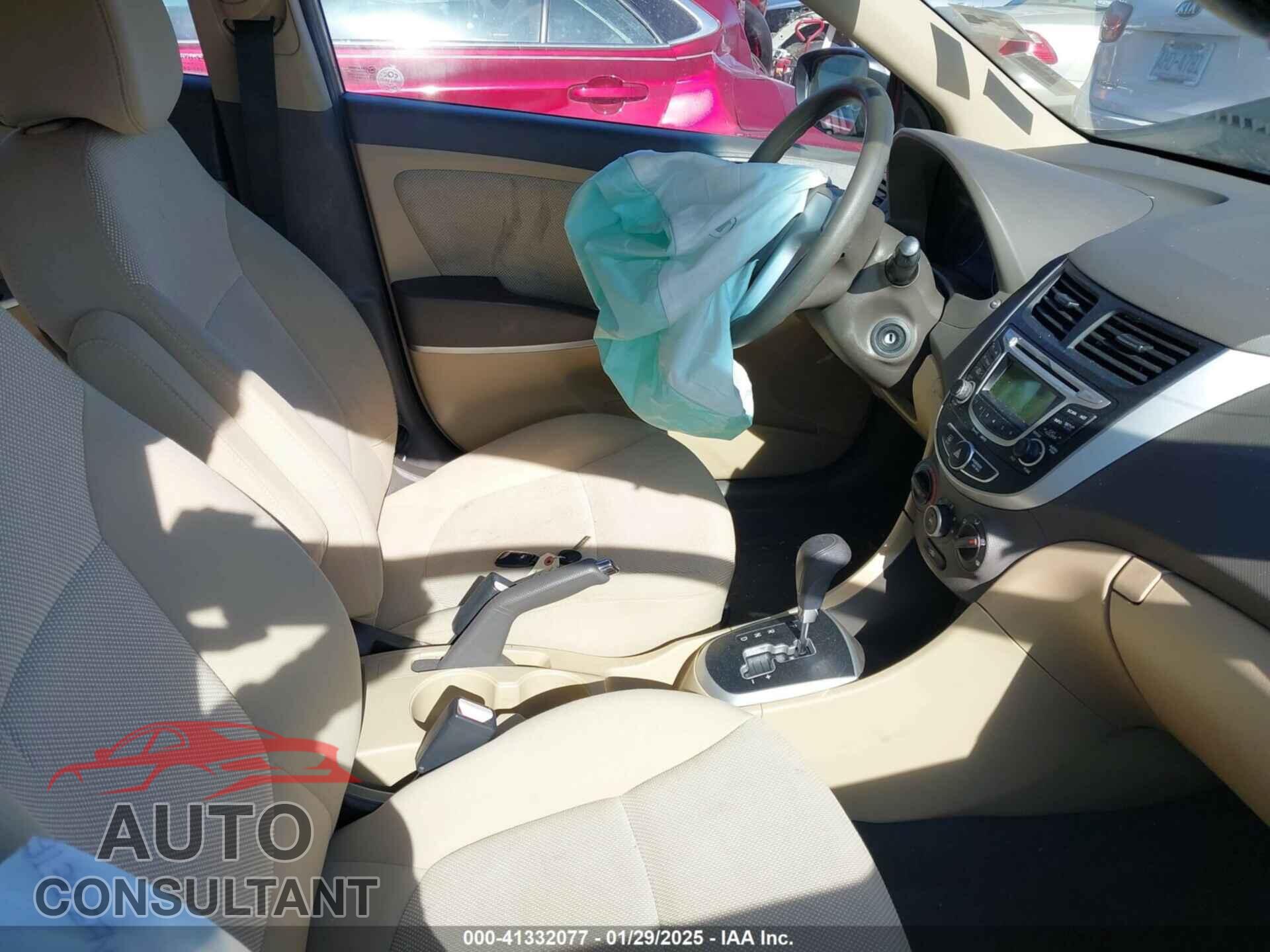 HYUNDAI ACCENT 2013 - KMHCT4AE5DU287092