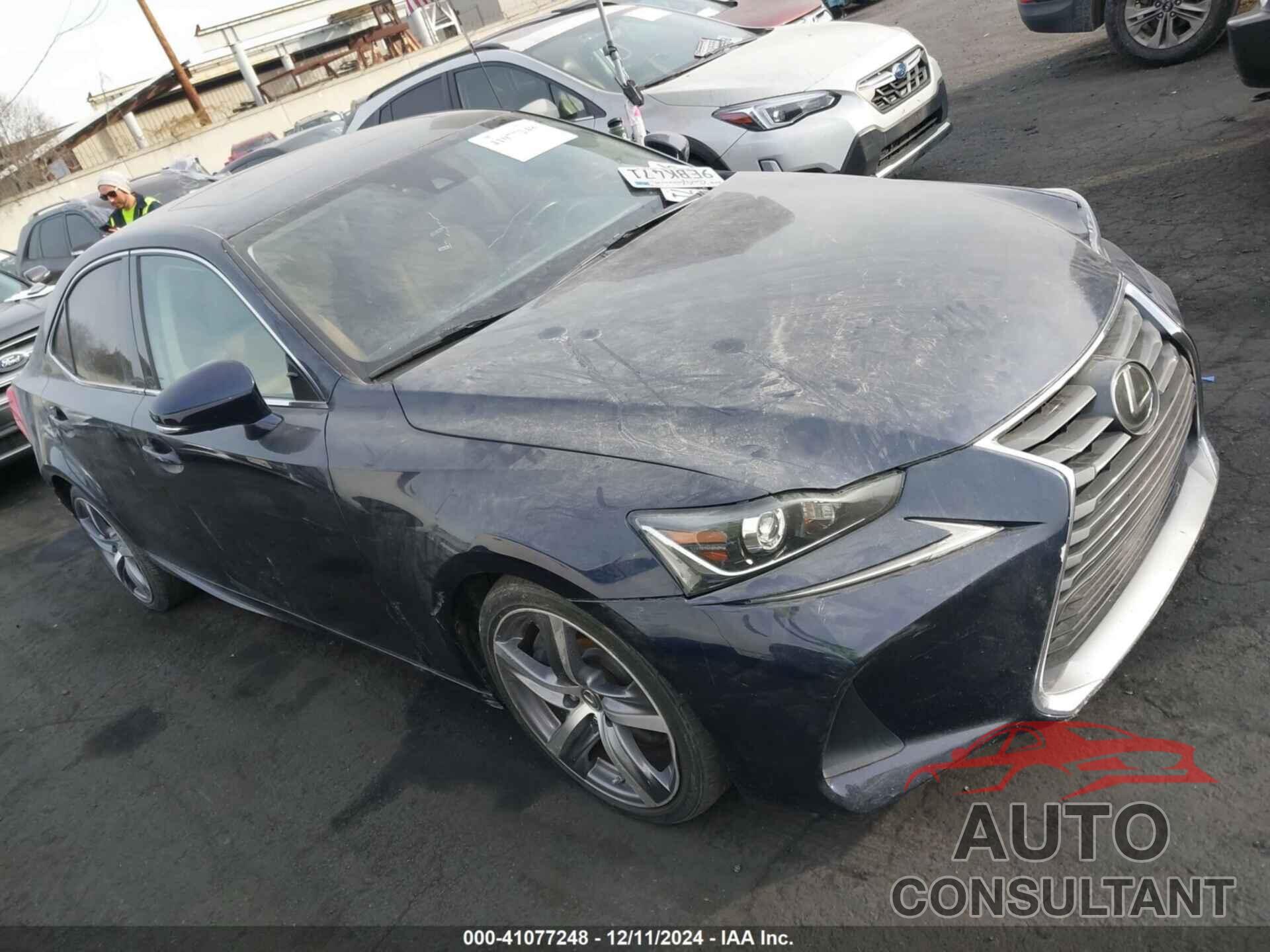 LEXUS IS 300 2018 - JTHC81D25J5028337