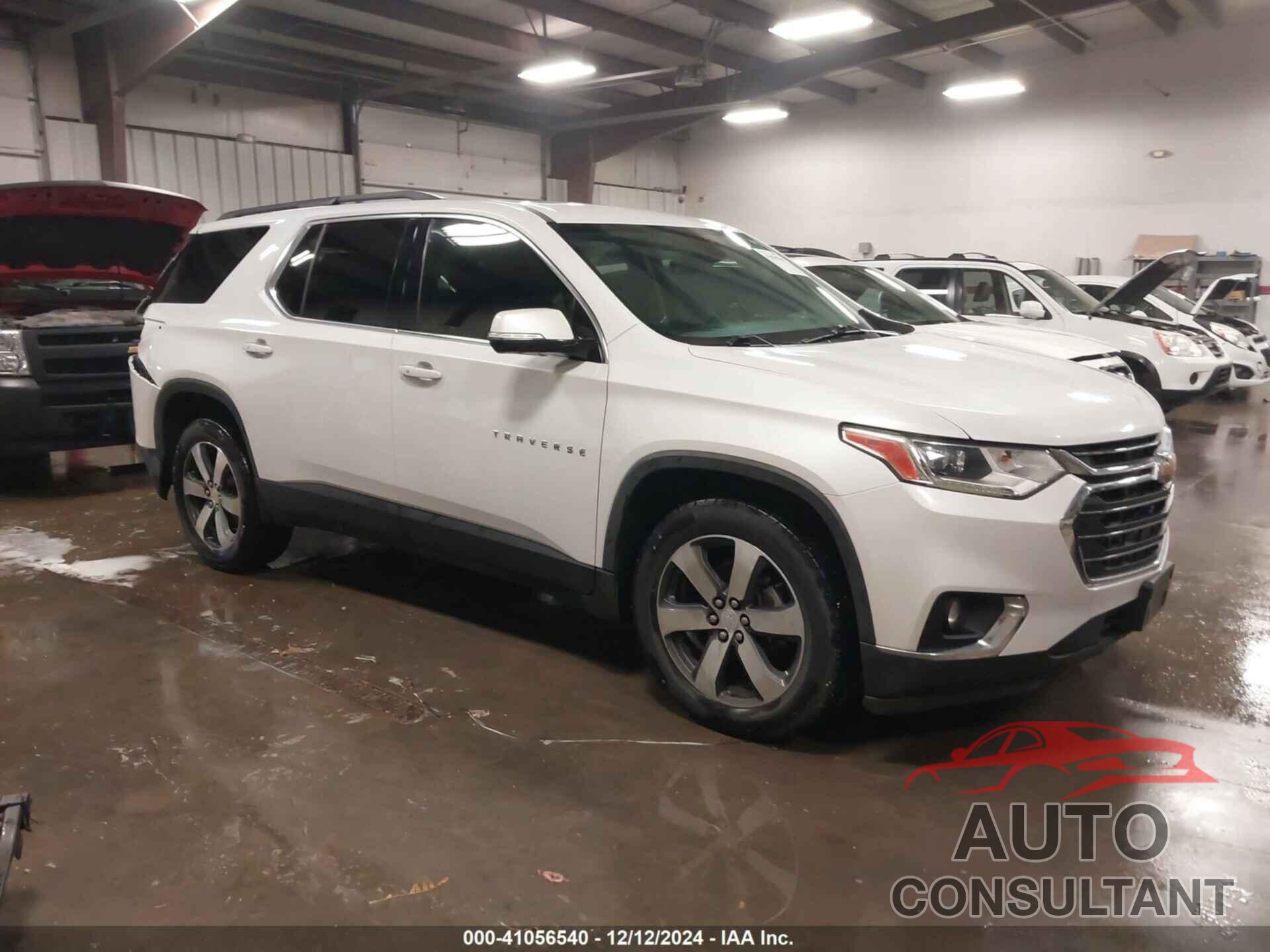 CHEVROLET TRAVERSE 2019 - 1GNEVHKW4KJ157137