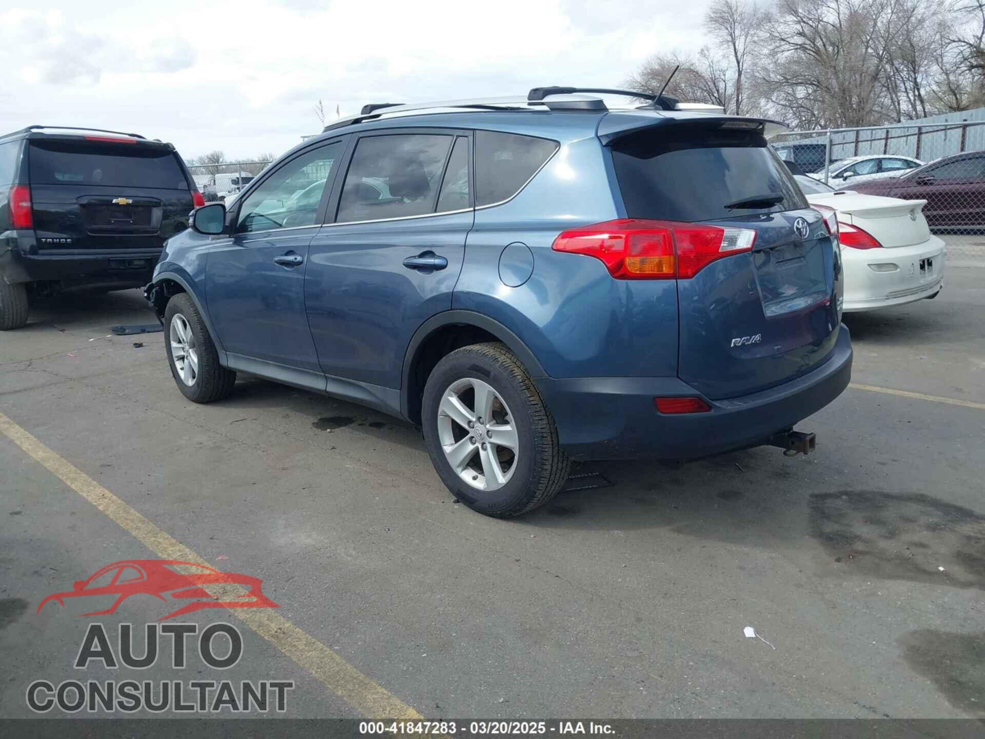TOYOTA RAV4 2013 - 2T3RFREV2DW019357