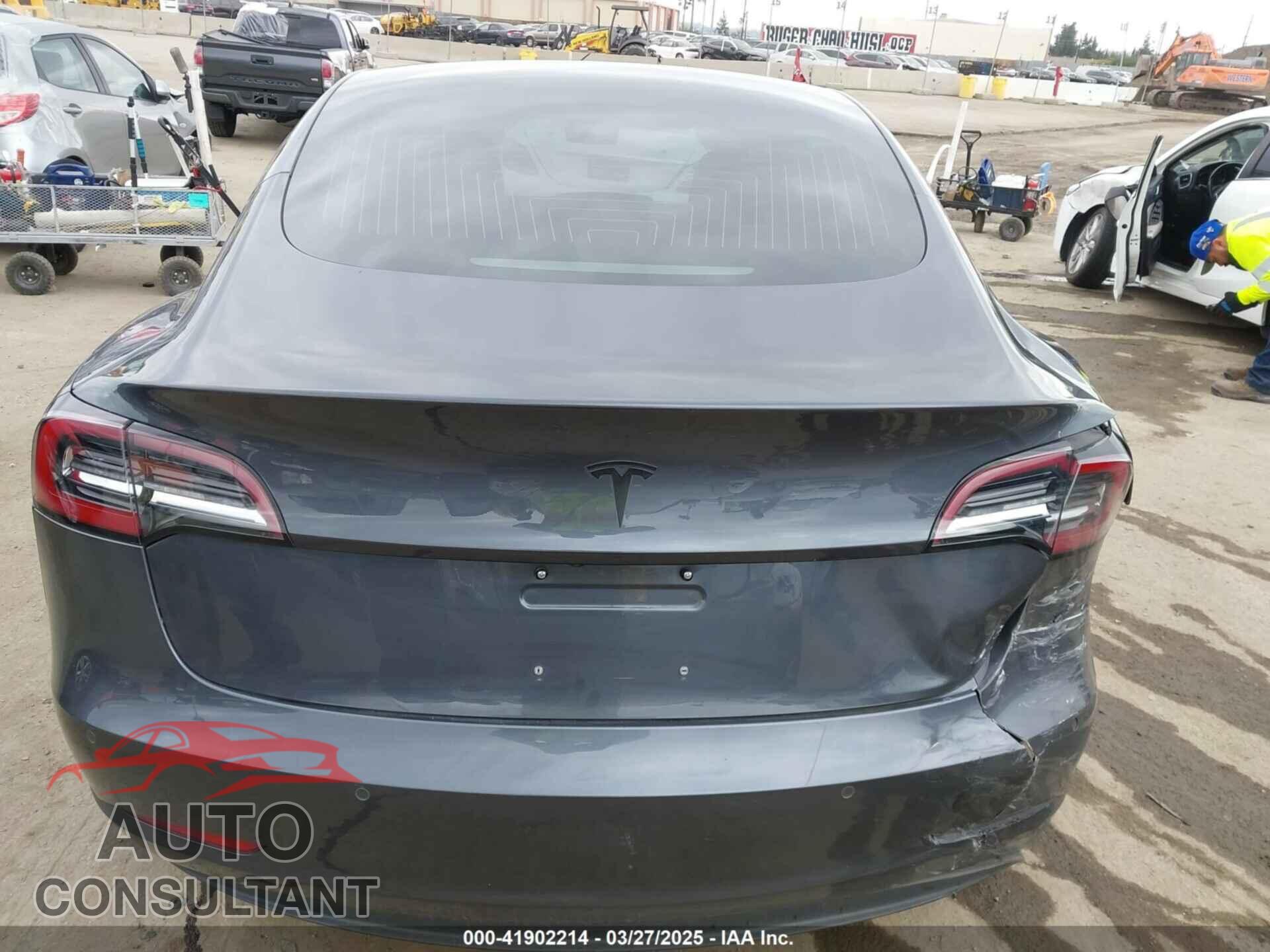 TESLA MODEL 3 2018 - 5YJ3E1EA0JF101564
