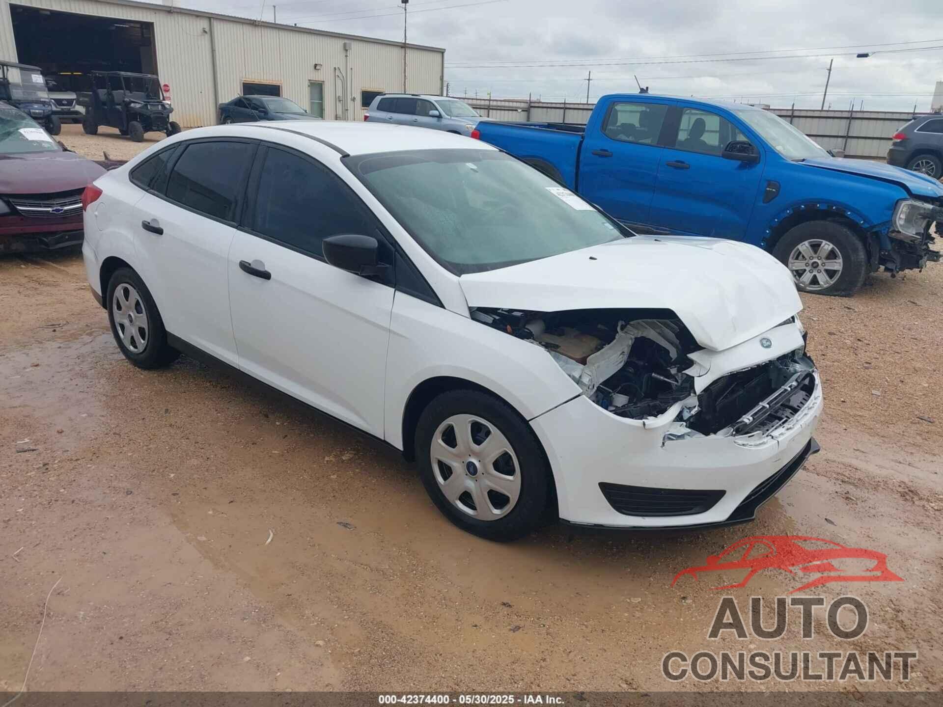 FORD FOCUS 2018 - 1FADP3E21JL204286