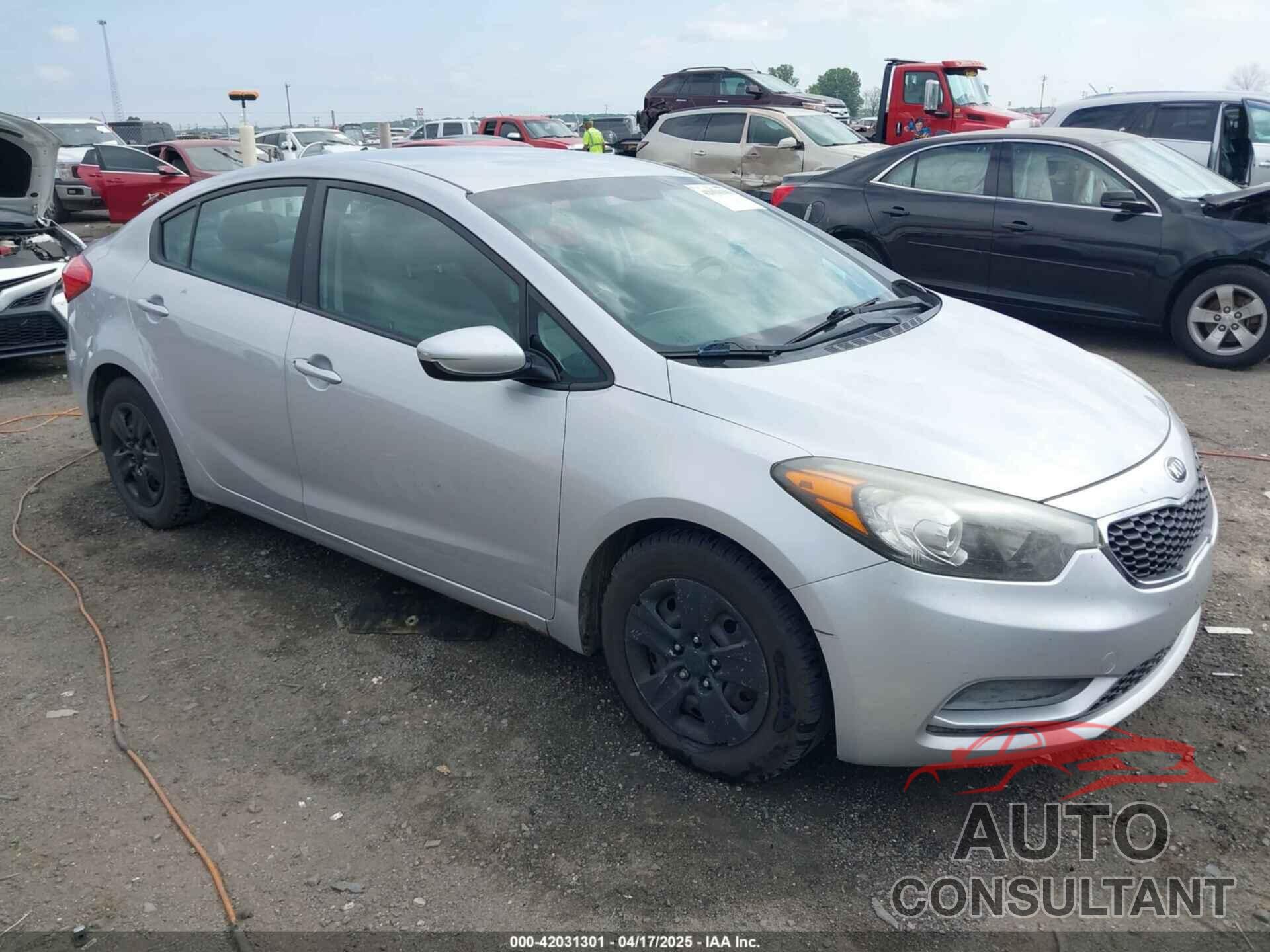 KIA FORTE 2015 - KNAFK4A65F5429268