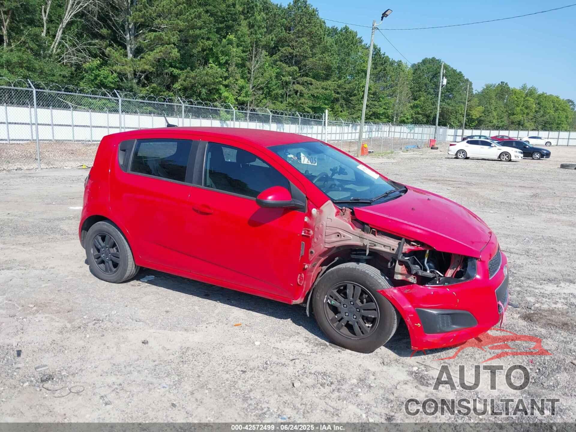 CHEVROLET SONIC 2012 - 1G1JA6SH5C4126092