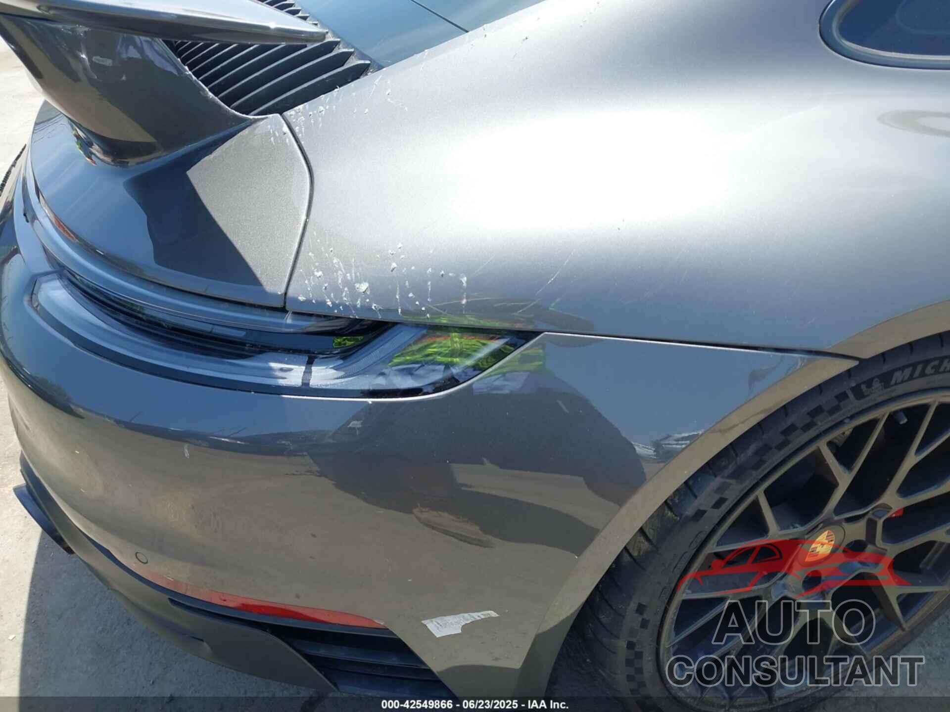 PORSCHE 911 2024 - WP0AB2A99RS221007