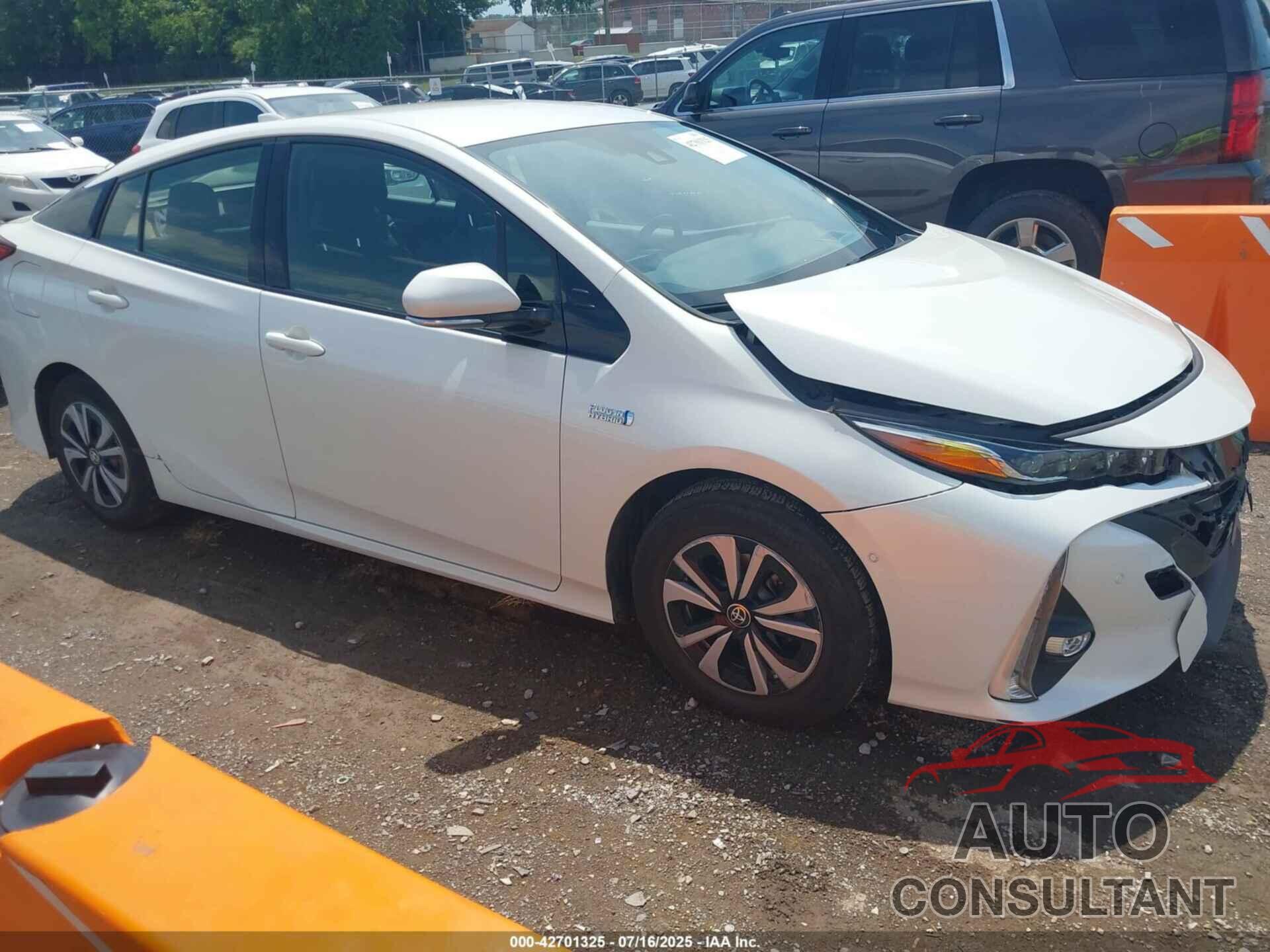 TOYOTA PRIUS PRIME 2018 - JTDKARFP5J3070415