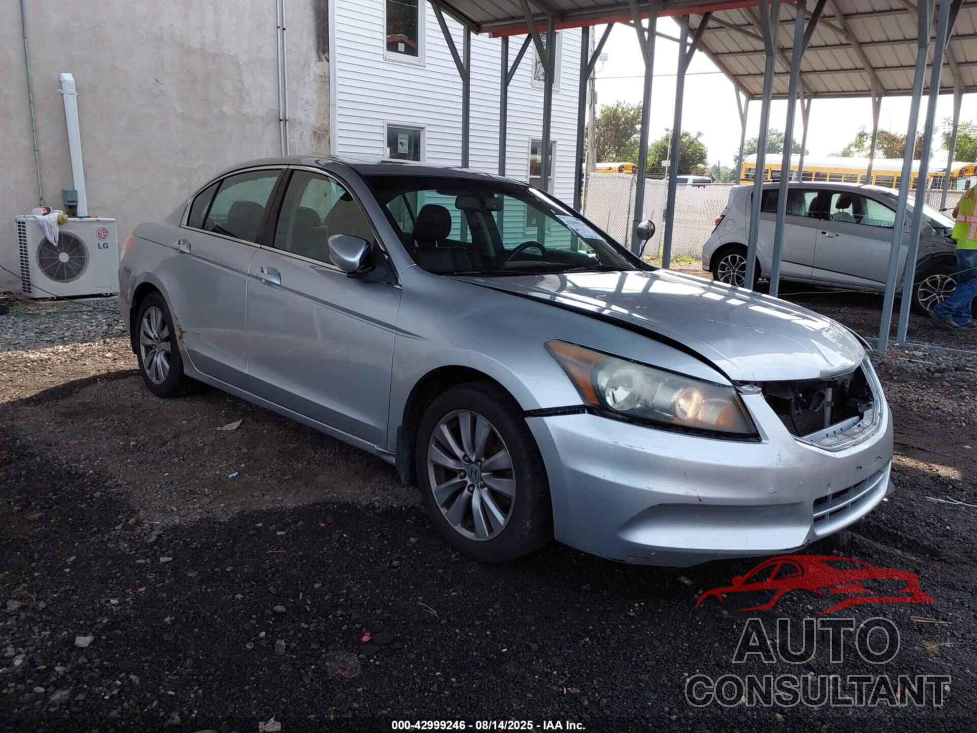 HONDA ACCORD 2011 - 1HGCP2F86BA135161