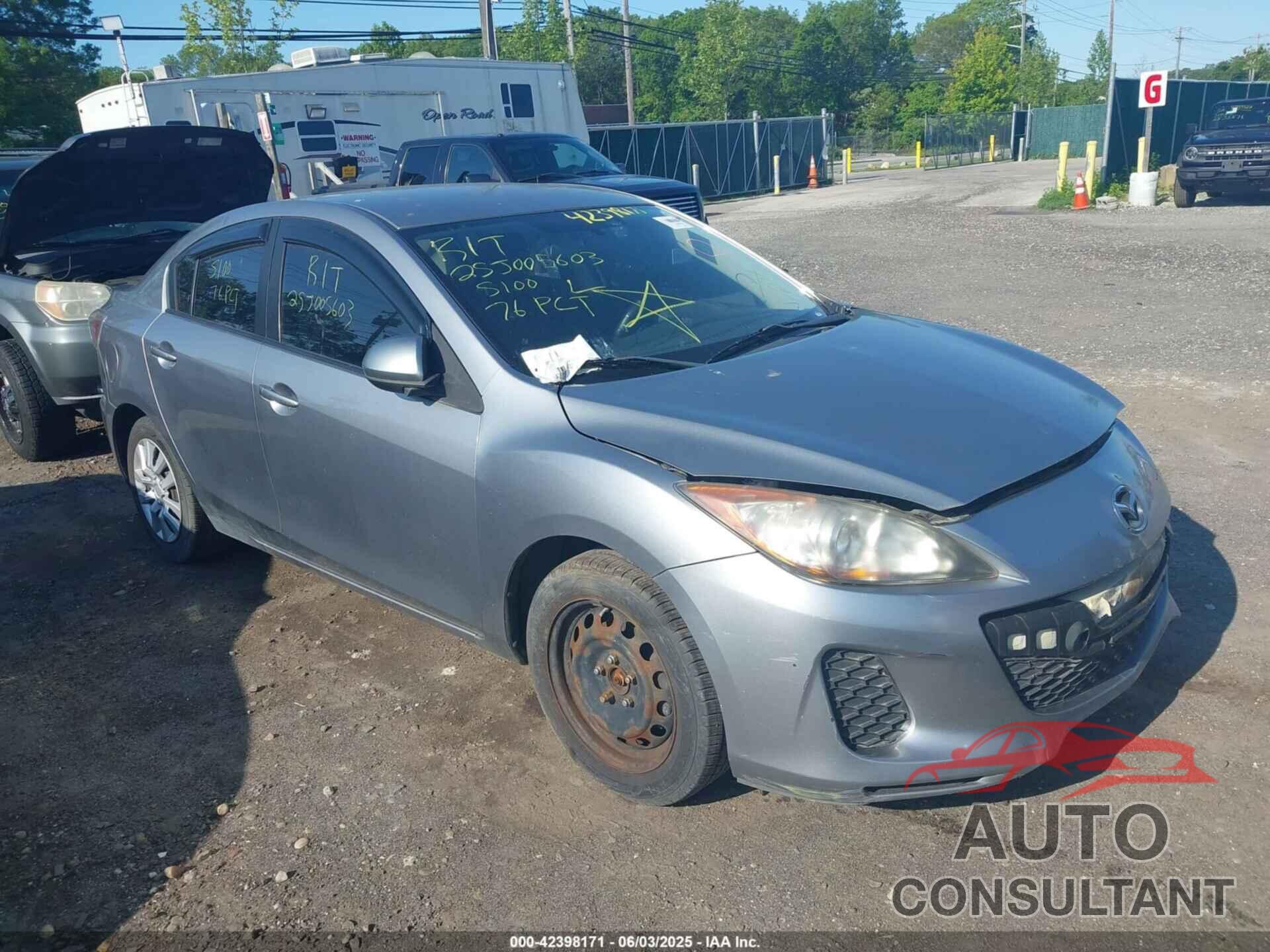 MAZDA MAZDA3 2013 - JM1BL1TF0D1730061