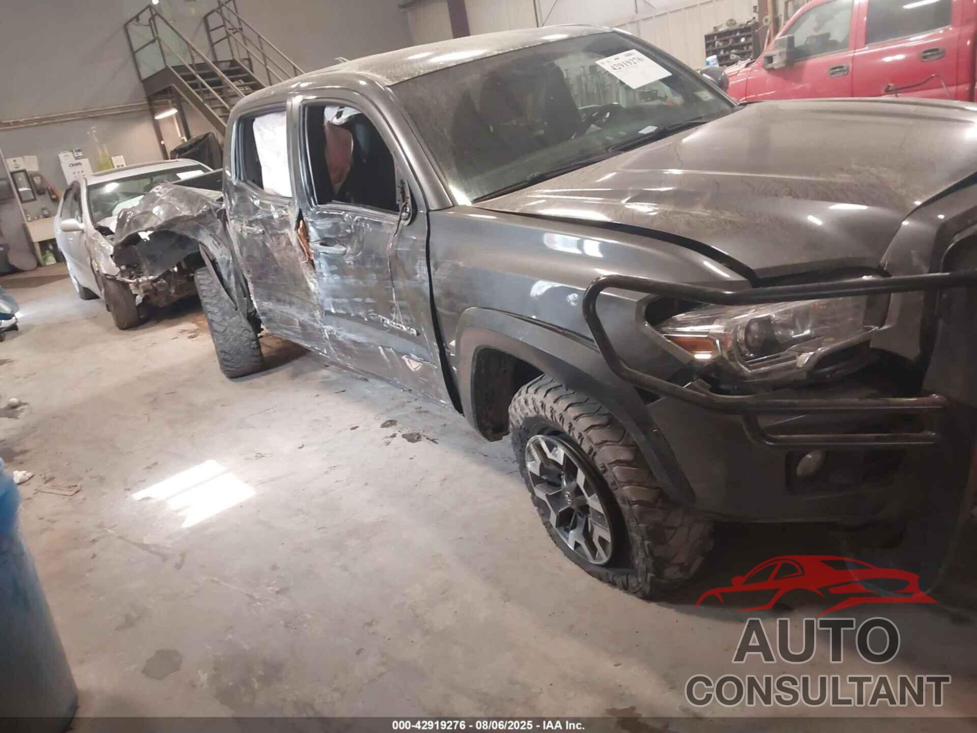 TOYOTA TACOMA 2017 - 3TMCZ5AN6HM100946