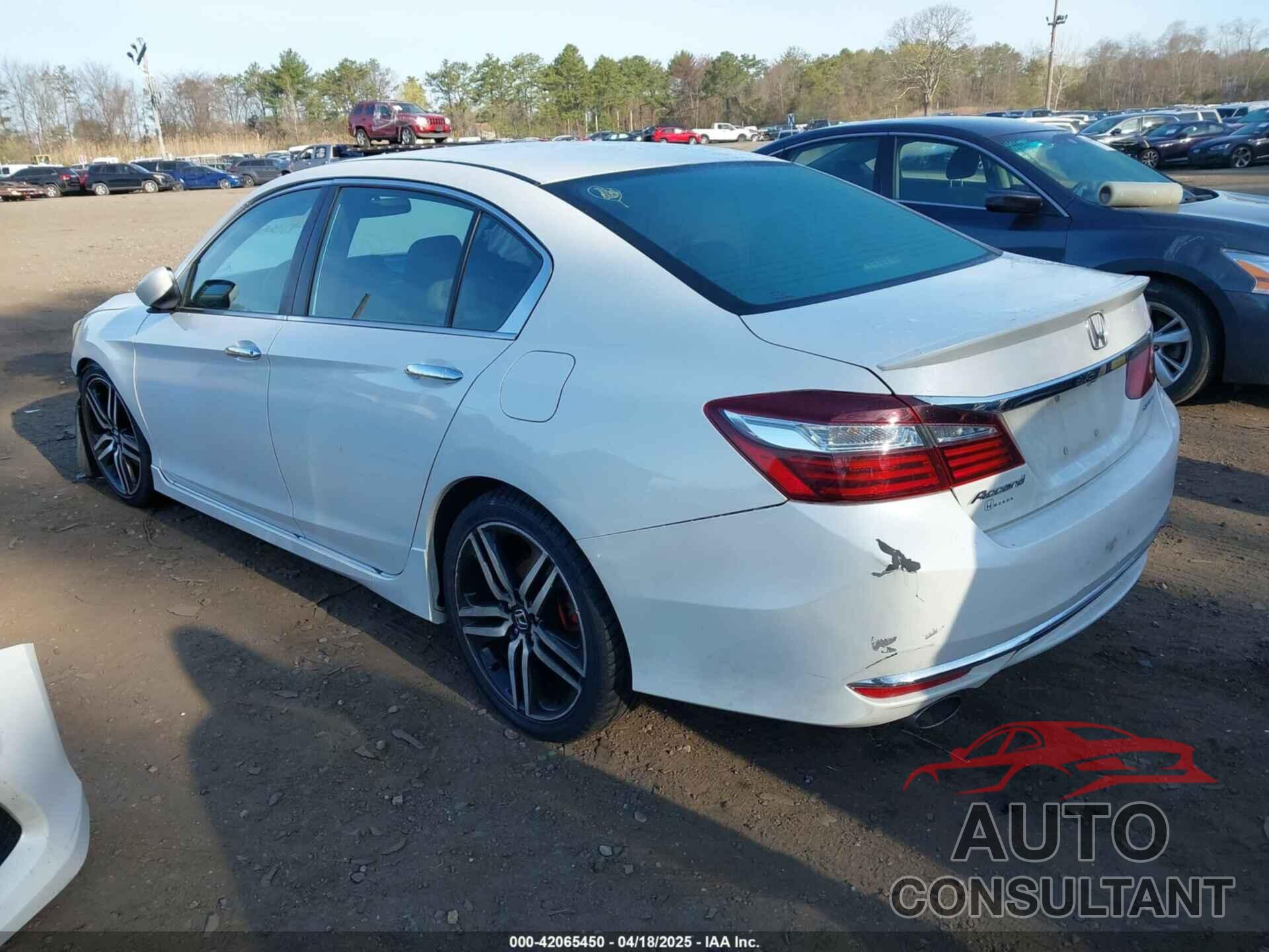 HONDA ACCORD 2017 - 1HGCR2F50HA266319