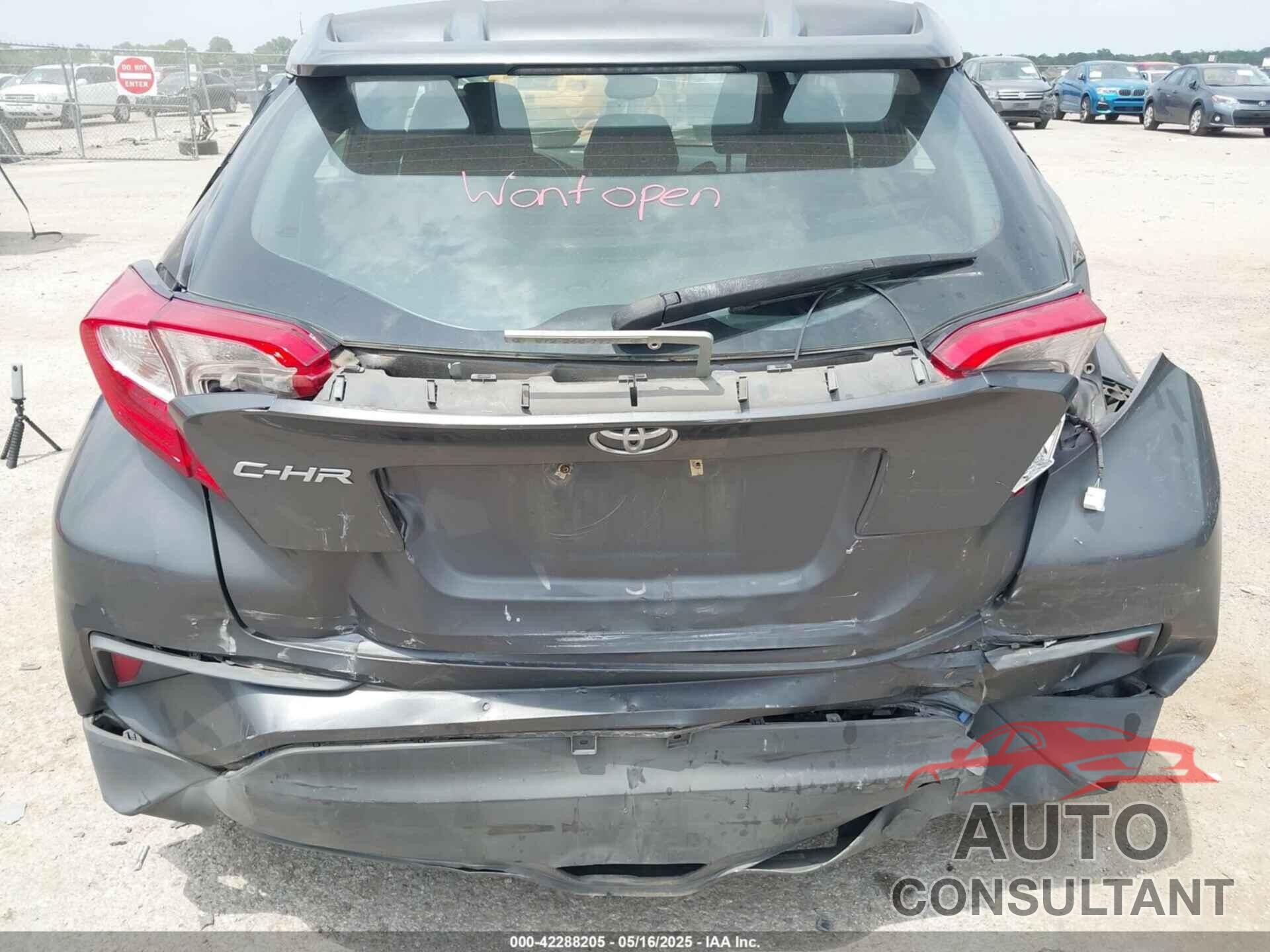 TOYOTA C-HR 2018 - NMTKHMBX5JR031048