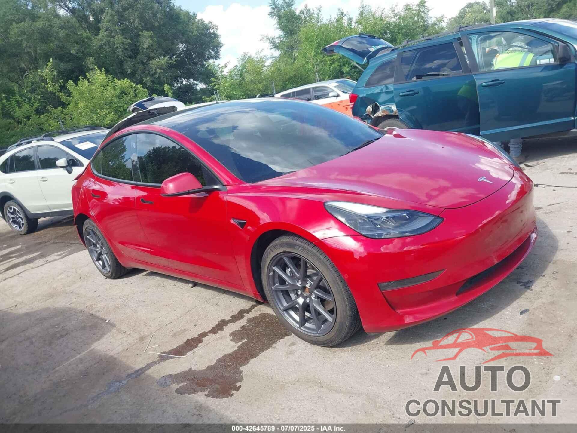 TESLA MODEL 3 2022 - 5YJ3E1EB9NF156223