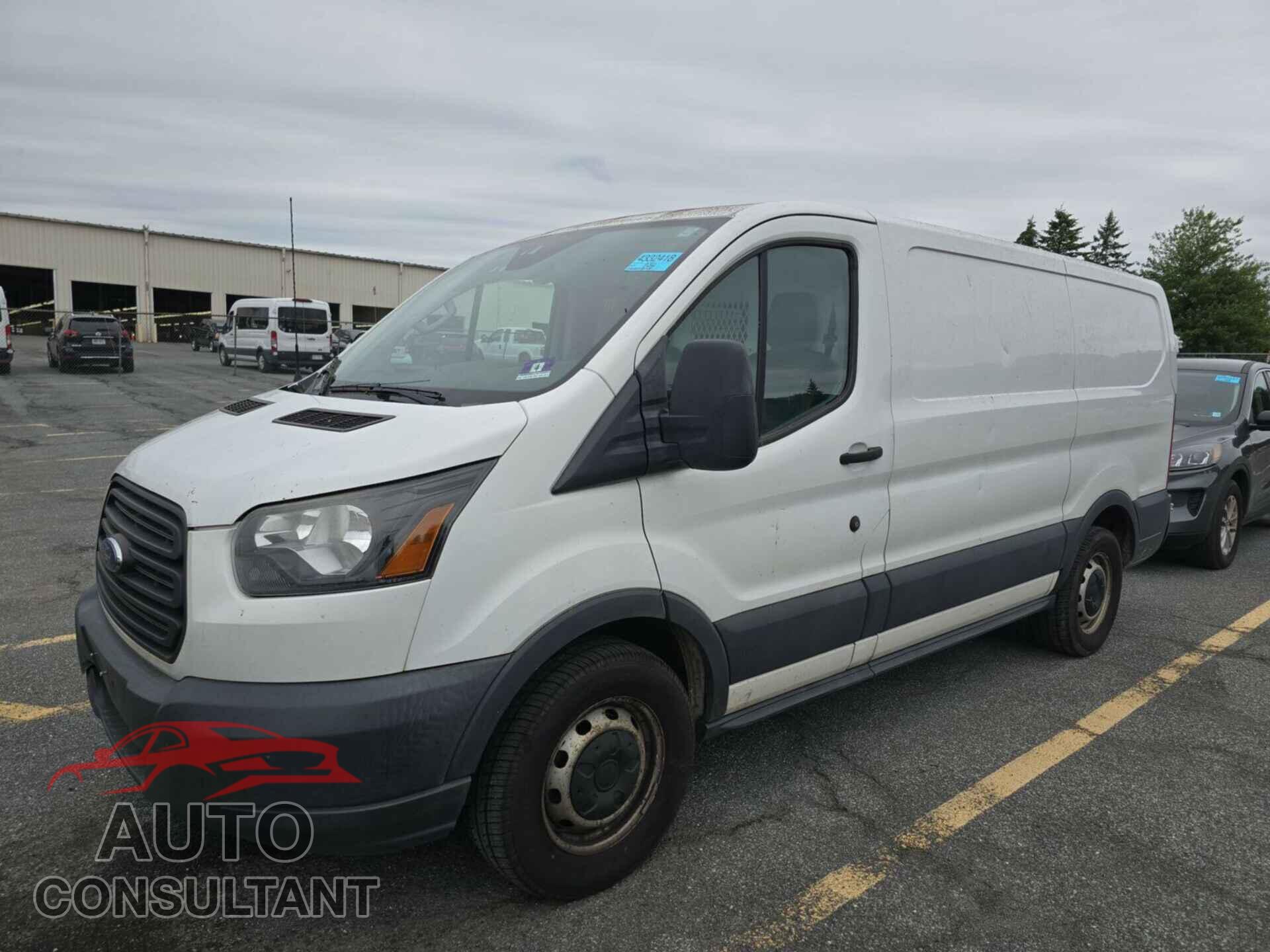 FORD TRANSIT 2017 - 1FTYE1YM5HKA76802