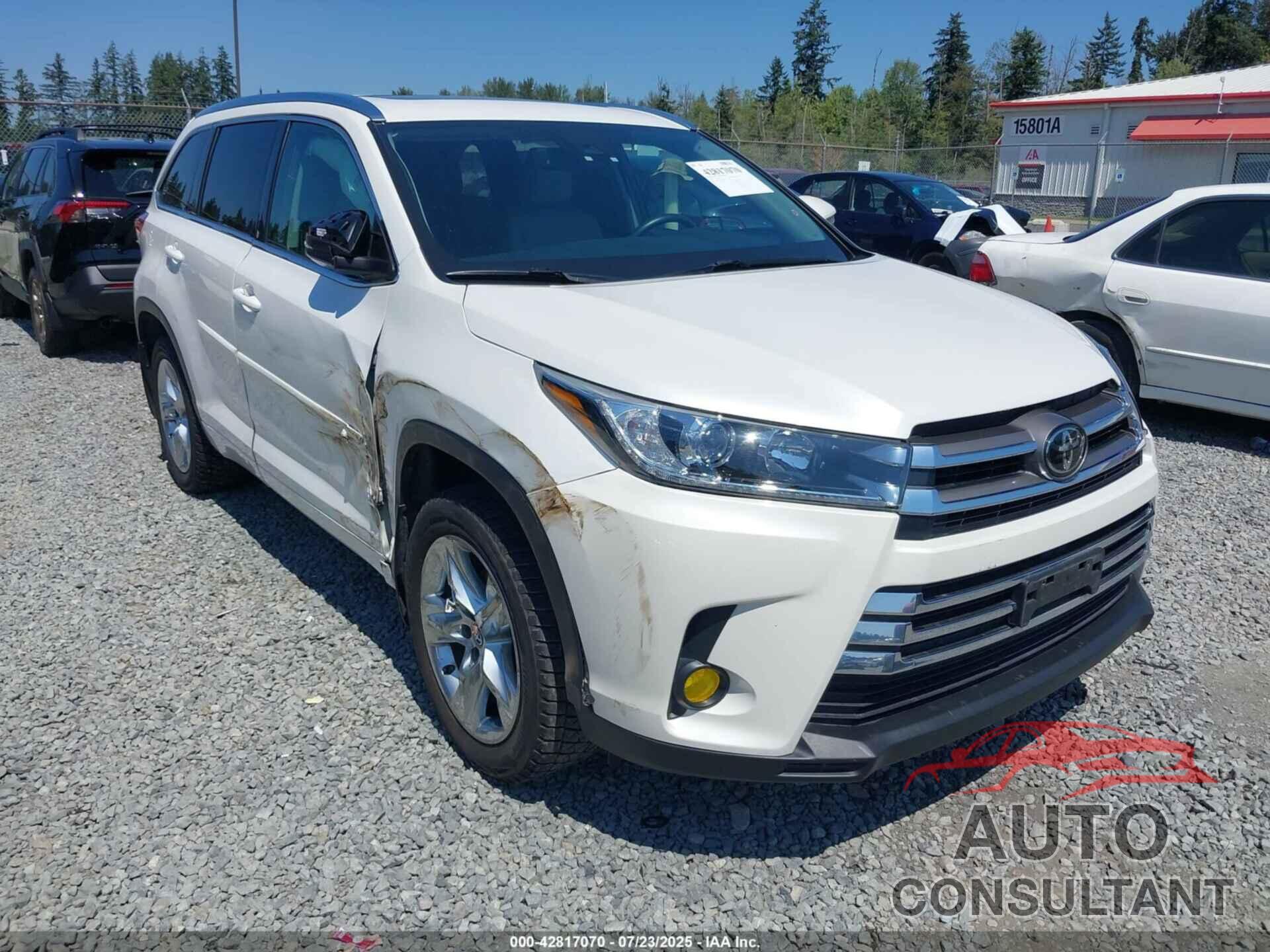 TOYOTA HIGHLANDER 2018 - 5TDDZRFHXJS802630