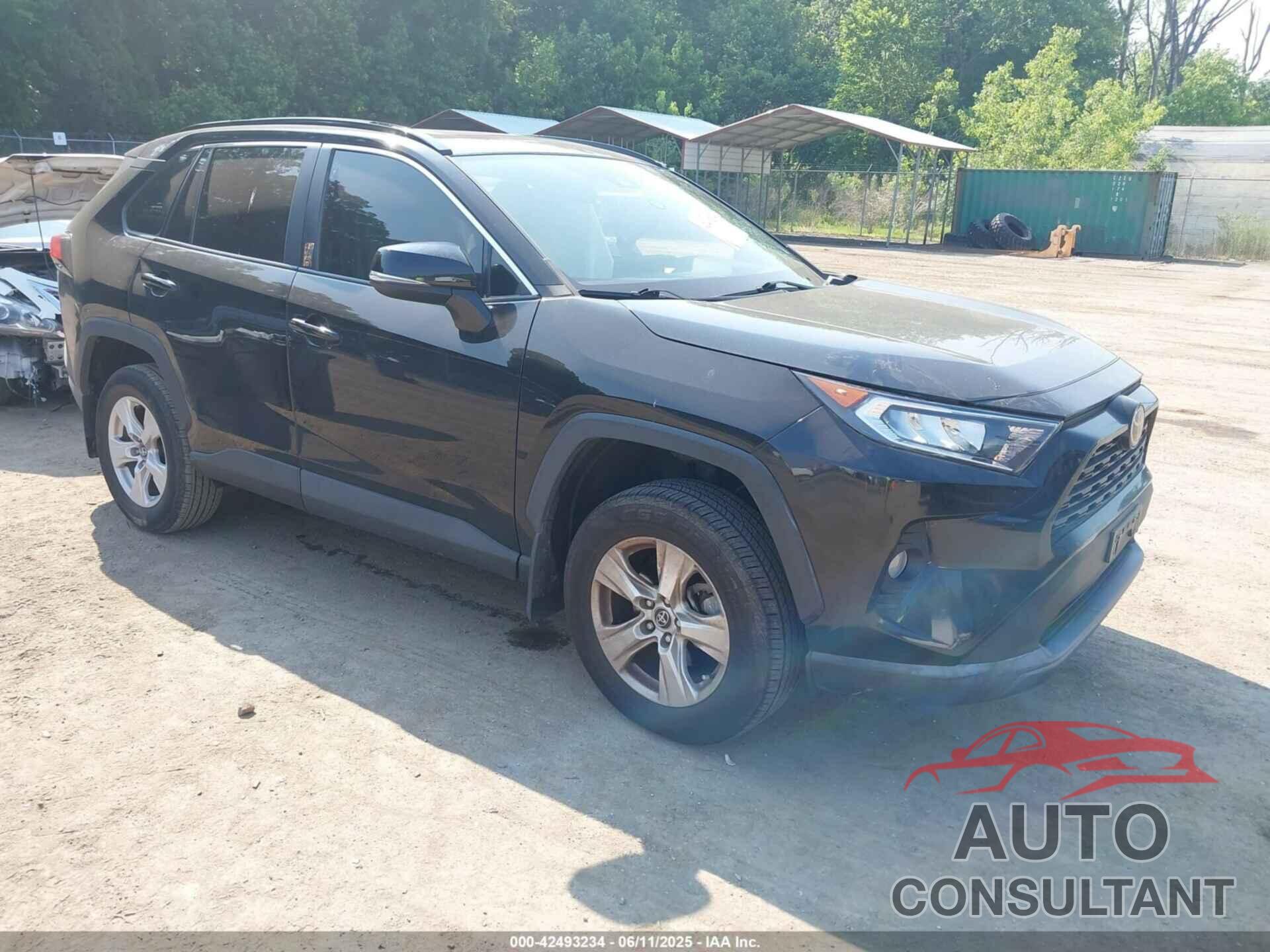 TOYOTA RAV4 2021 - 2T3P1RFV4MC142583