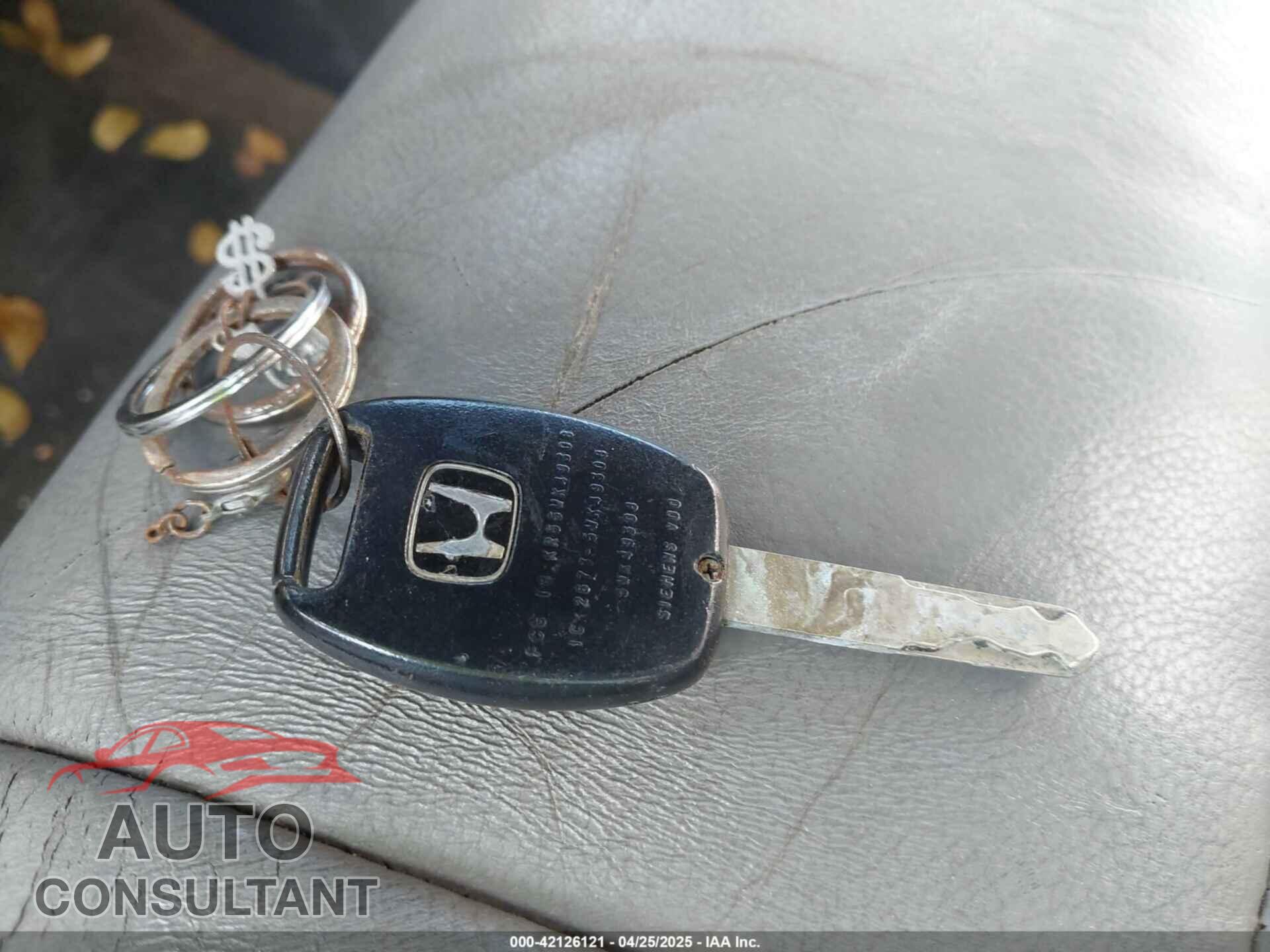 HONDA PILOT 2015 - 5FNYF3H57FB014264