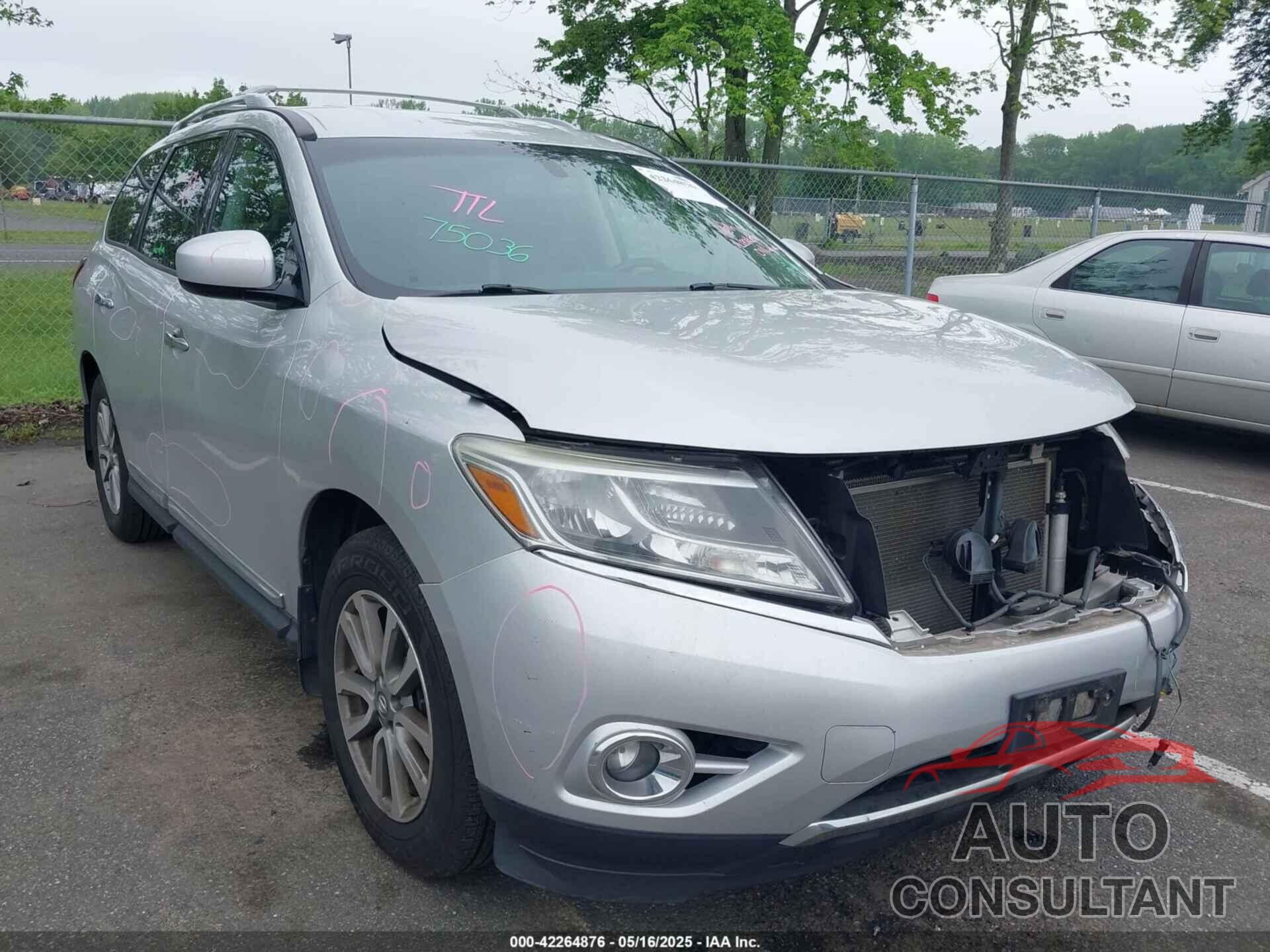 NISSAN PATHFINDER 2014 - 5N1AR2MN0EC715471
